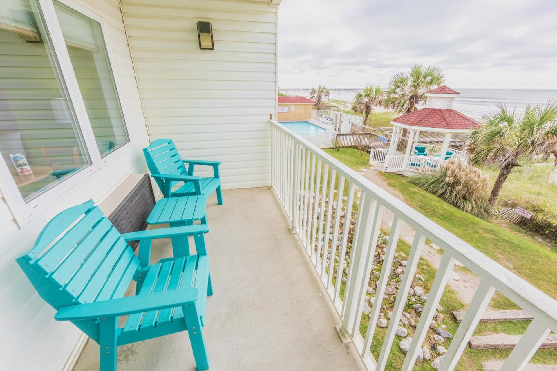 The Islander Inn interior in Ocean Isle Beach, NC — gallery photo 2