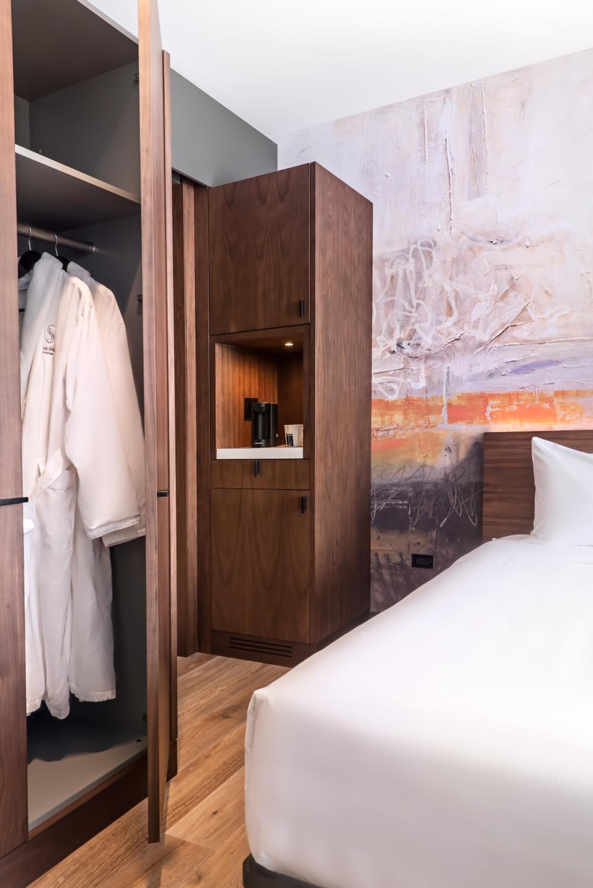 The Hotel at Midtown gallery photo in Chicago, IL — image 41