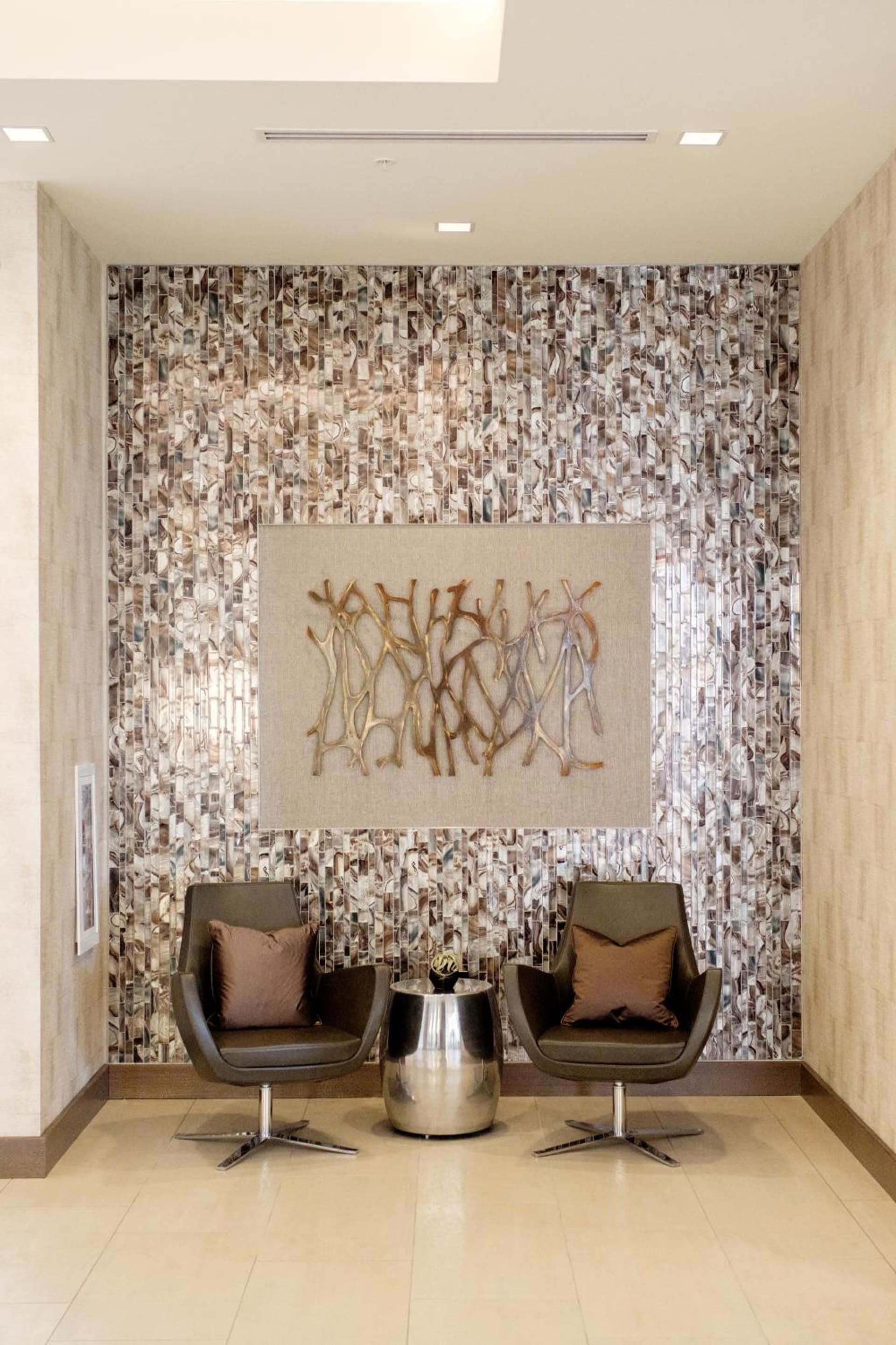 AC Hotel by Marriott Cincinnati at The Banks gallery photo in Cincinnati, OH — image 50