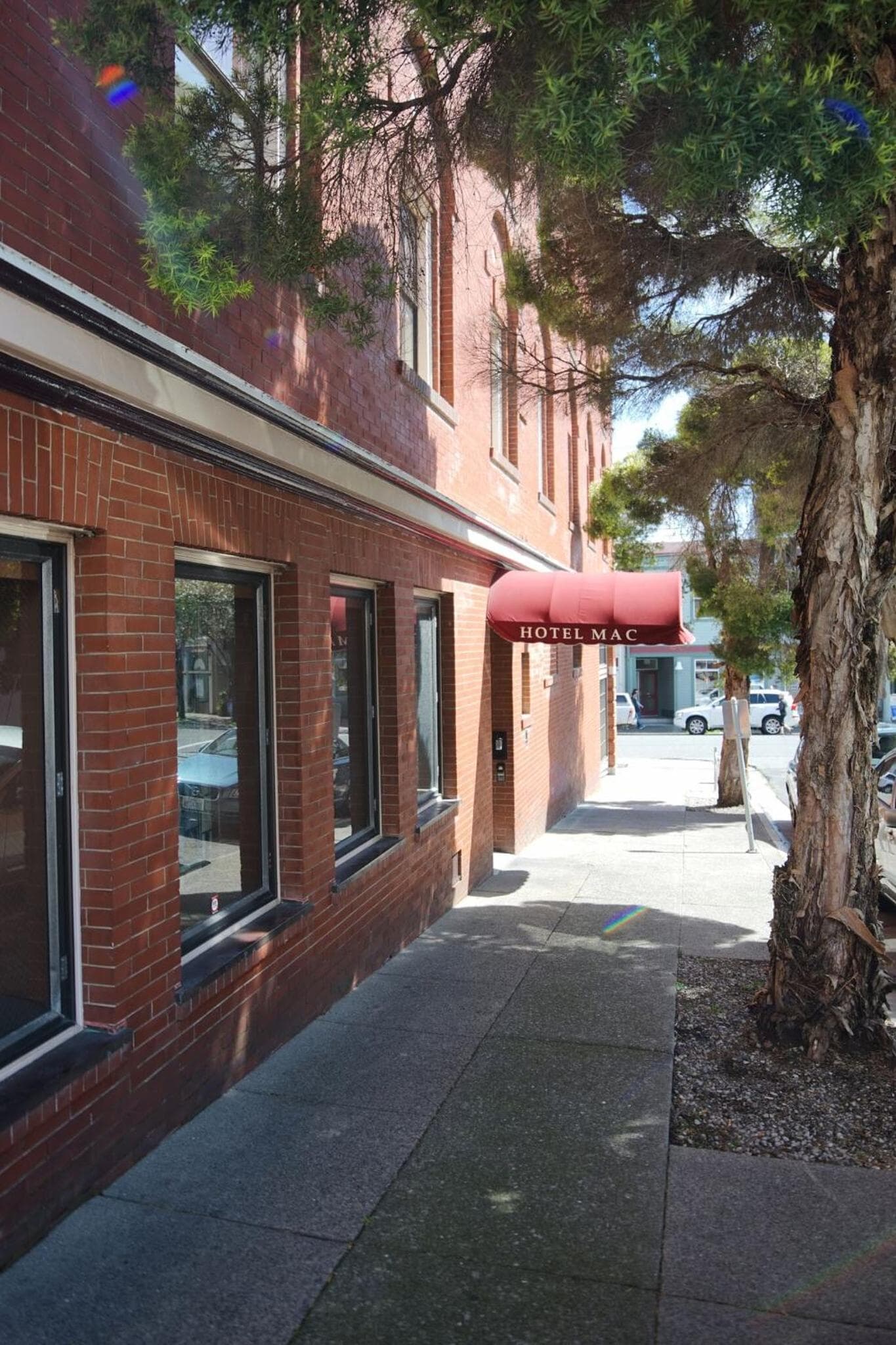 Hotel Mac gallery photo in Richmond, CA — image 96