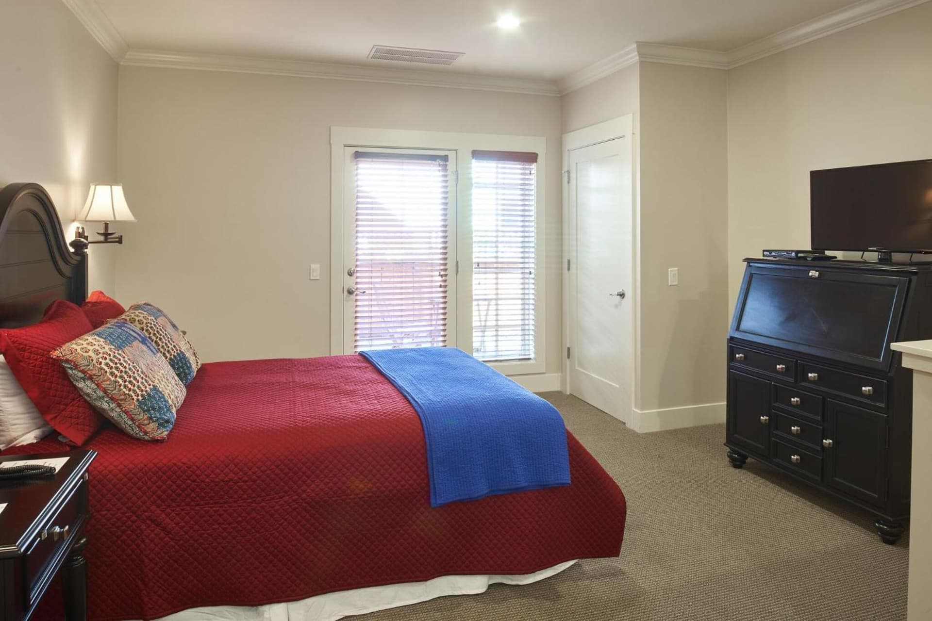 Hotel Mac gallery photo in Richmond, CA — image 81