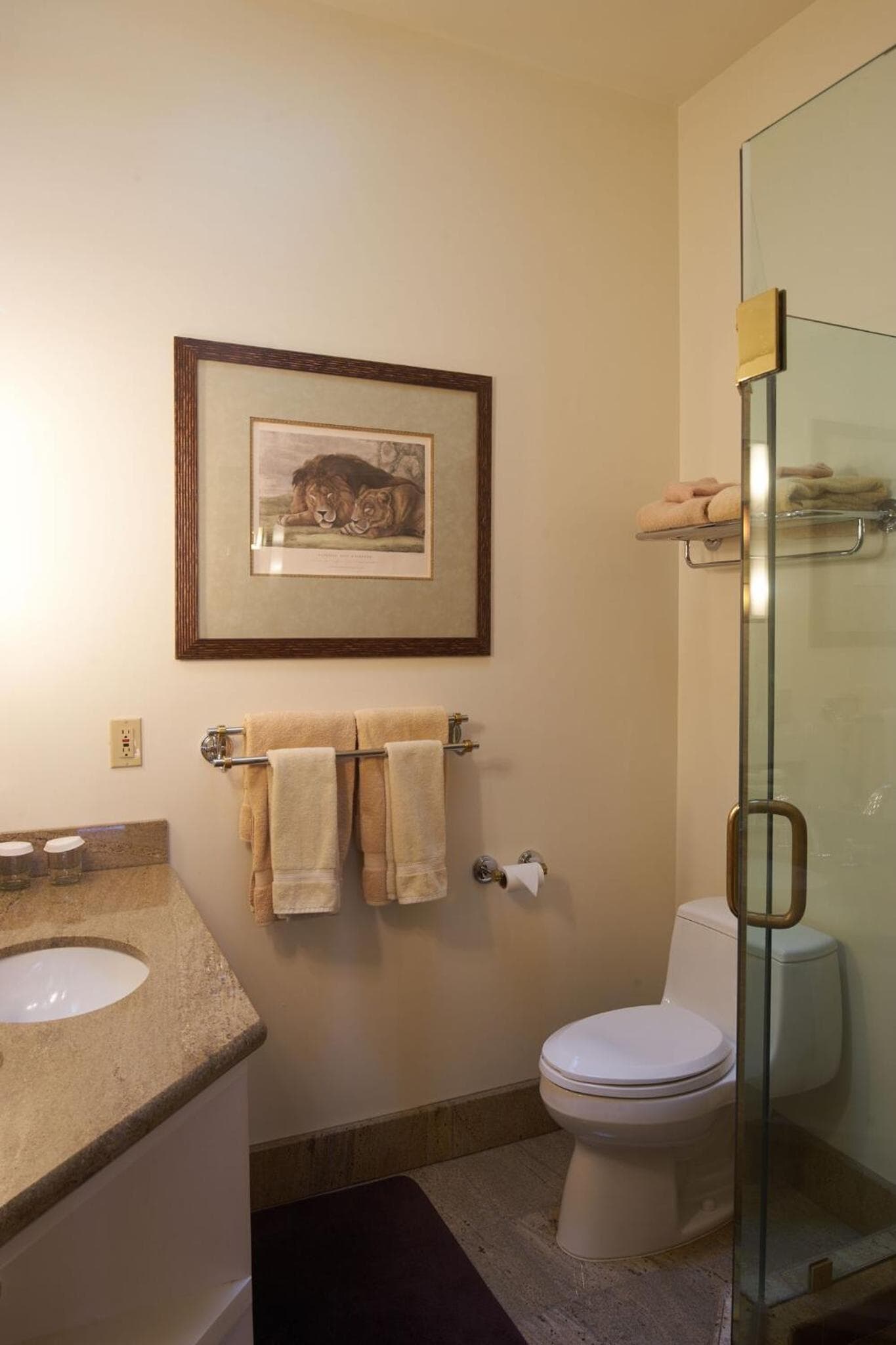 Hotel Mac gallery photo in Richmond, CA — image 30