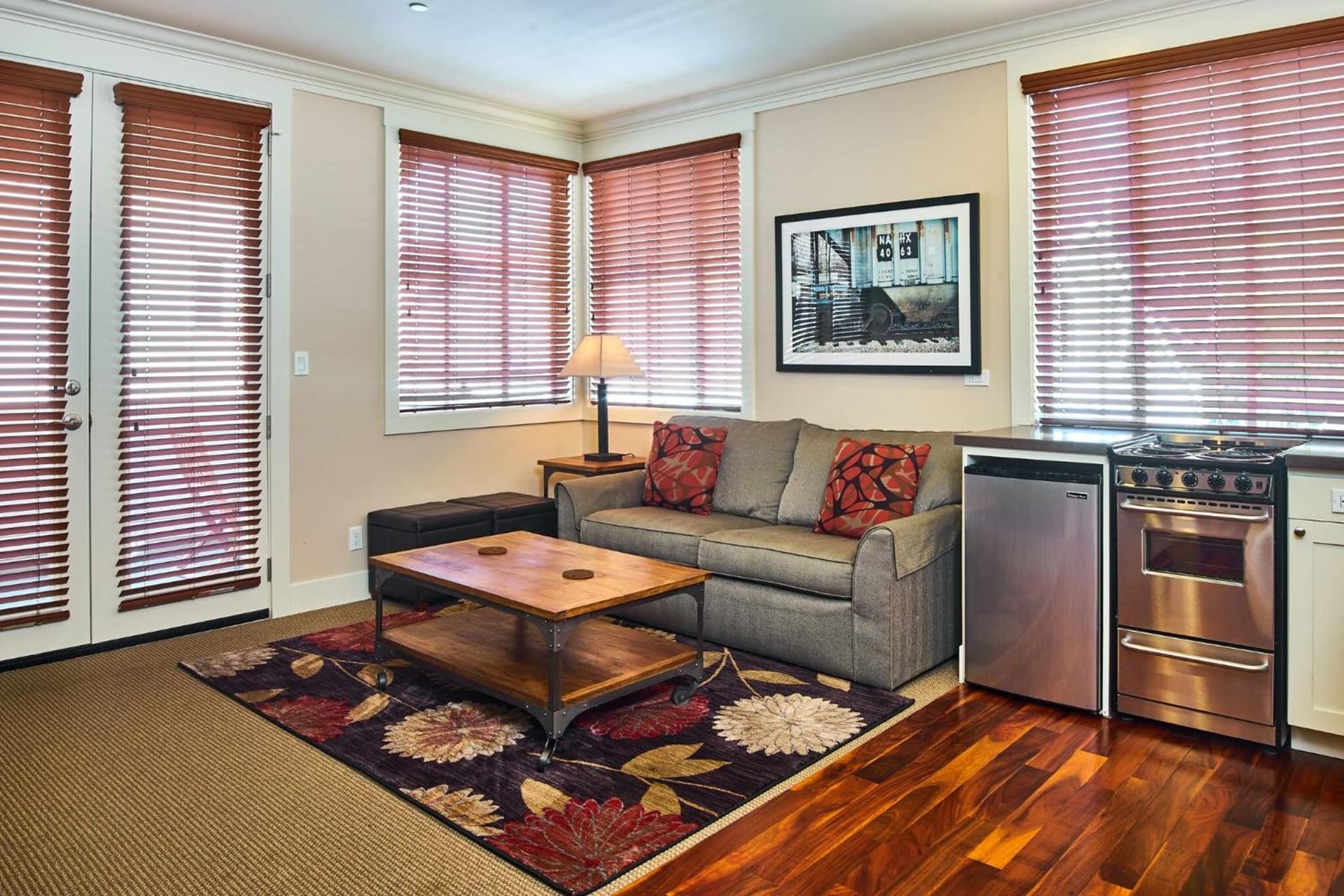 Hotel Mac gallery photo in Richmond, CA — image 78