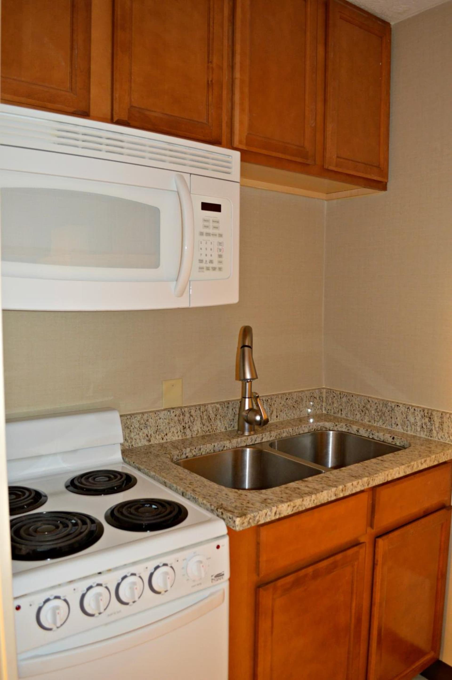 Wyndham Garden Hotel Cross Lanes Charleston gallery photo in Charleston, WV — image 20