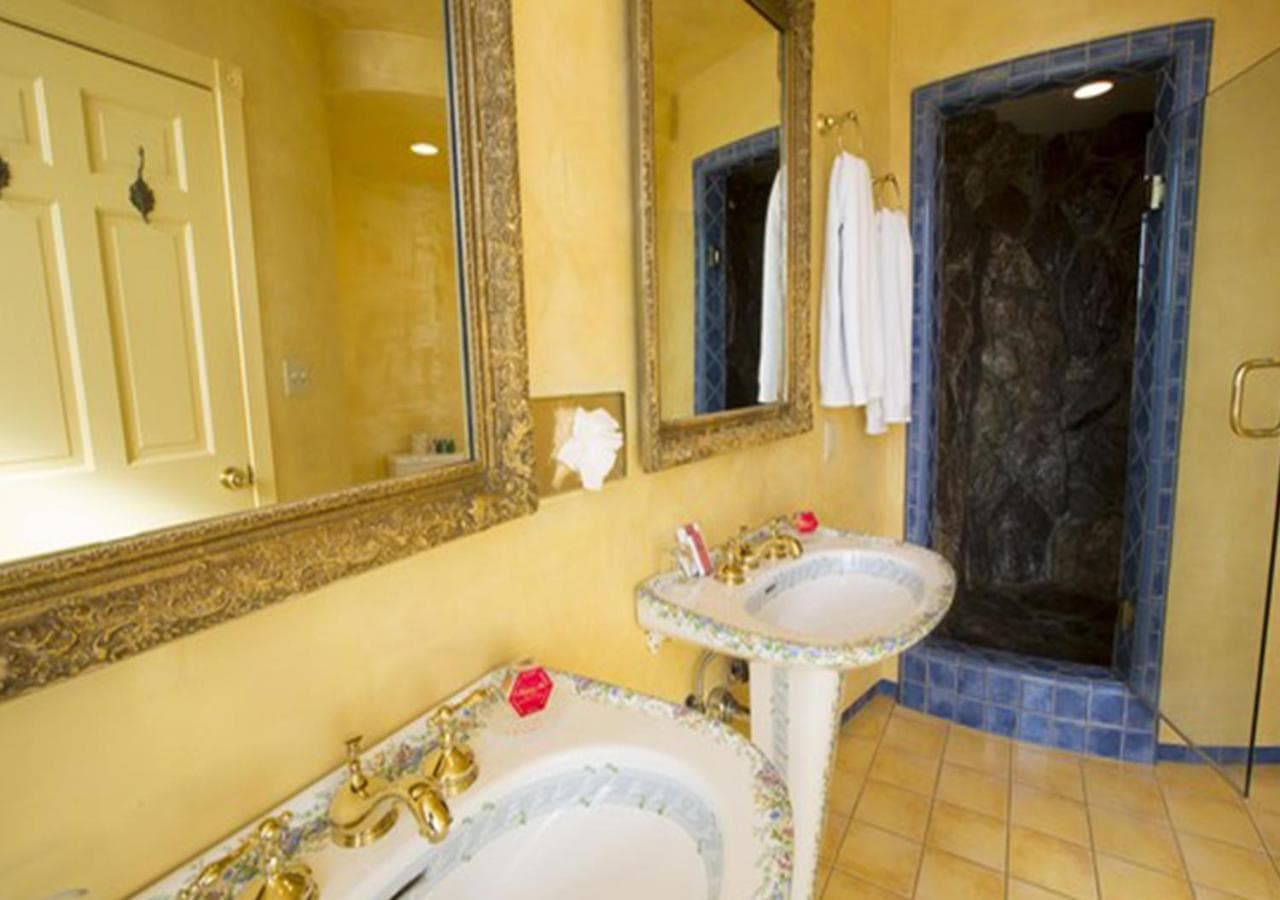 Madonna Inn gallery photo in San Luis Obispo, CA — image 200