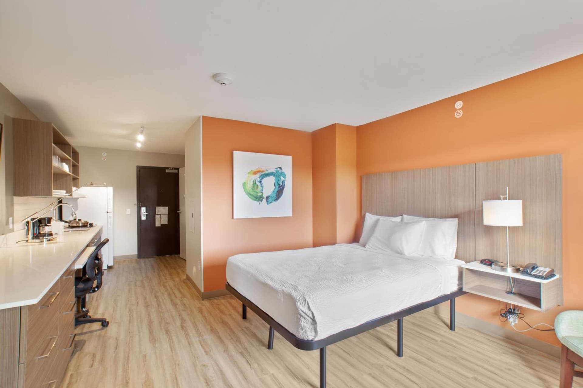 Extended Stay America Premier Suites - Providence - East Providence gallery photo in East Providence, RI — image 8