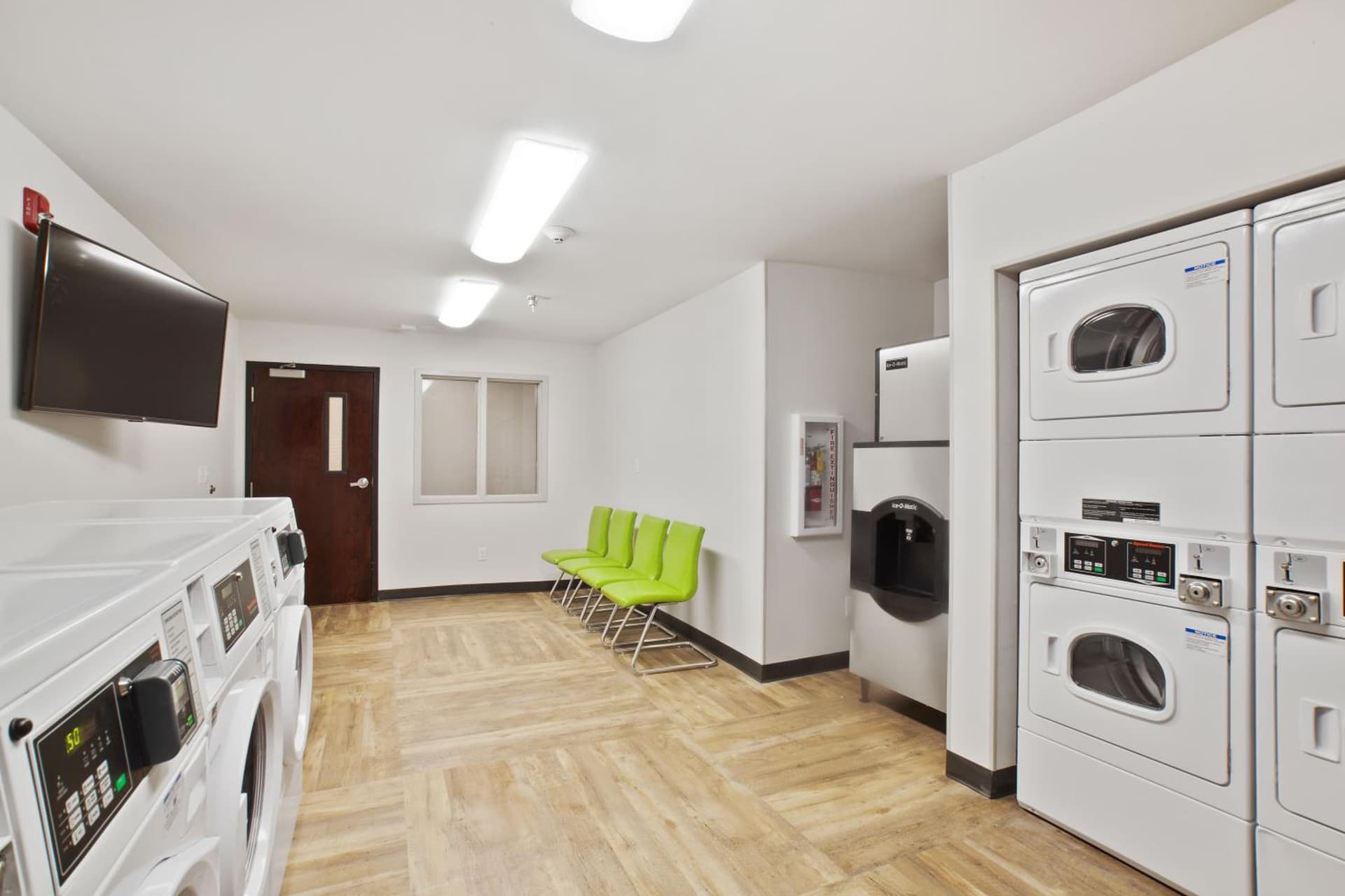 Extended Stay America Premier Suites - Providence - East Providence gallery photo in East Providence, RI — image 41