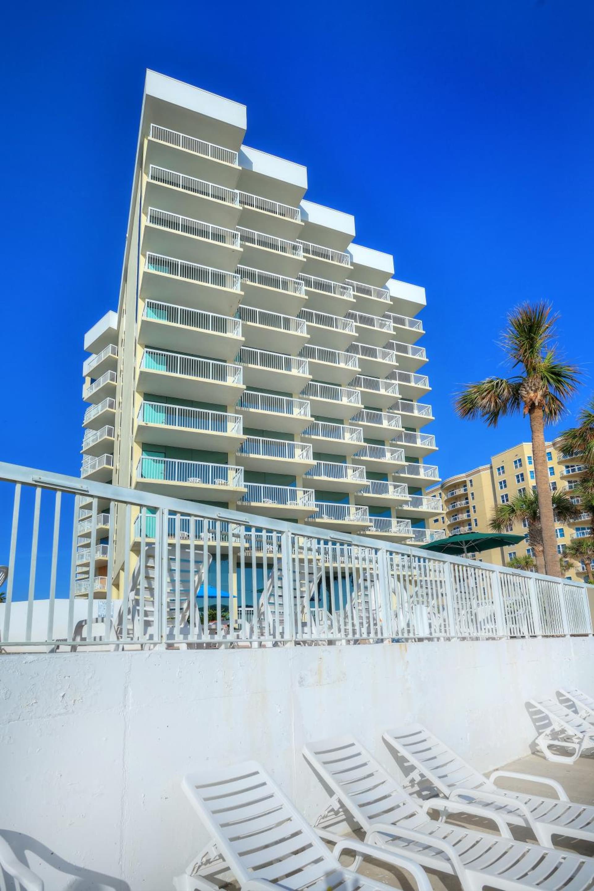 Bahama House - Daytona Beach Shores featured exterior or lobby in Daytona Beach, FL — similar hotel