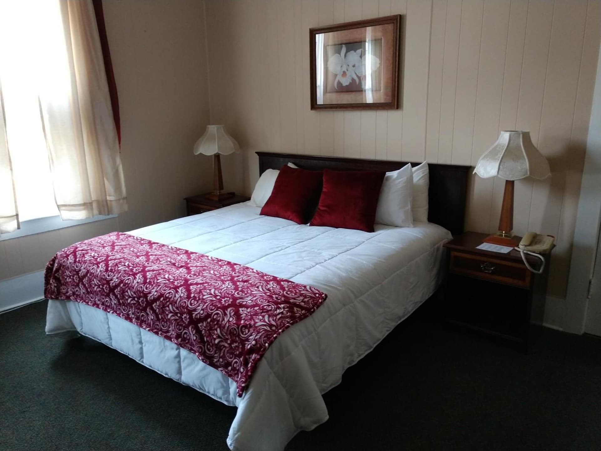 Hotel Wayne gallery photo in Honesdale, PA — image 19