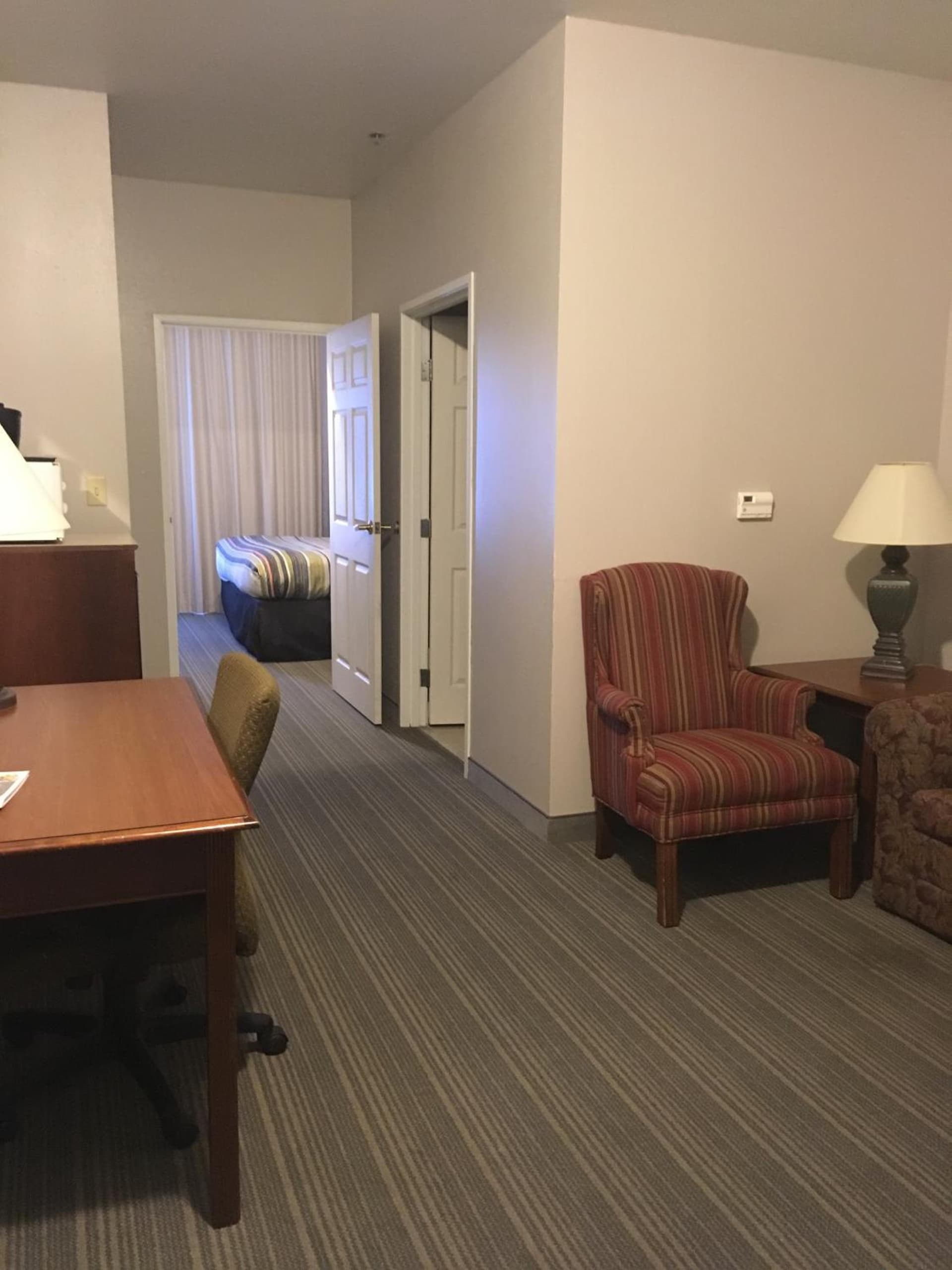 Country Inn & Suites by Radisson, Chambersburg, PA gallery photo in Chambersburg, PA — image 18