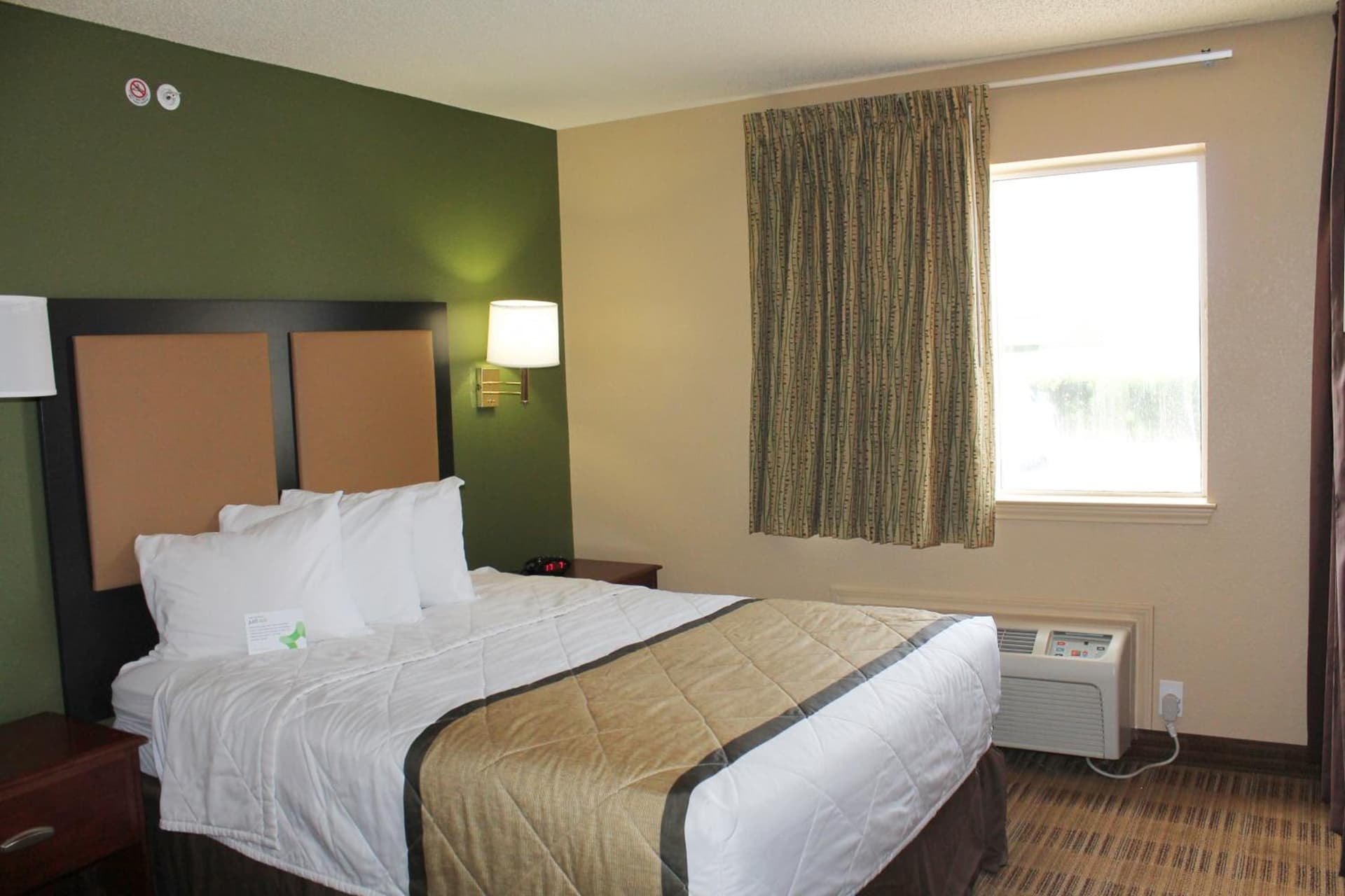 Extended Stay America Select Suites - Houston - Sugar Land gallery photo in Sugar Land, TX — image 35