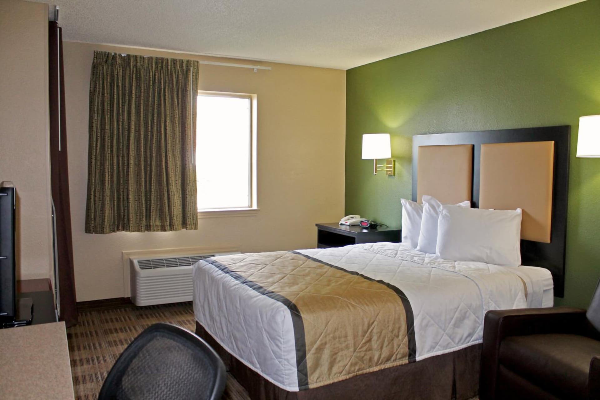 Extended Stay America Select Suites - Houston - Sugar Land gallery photo in Sugar Land, TX — image 57