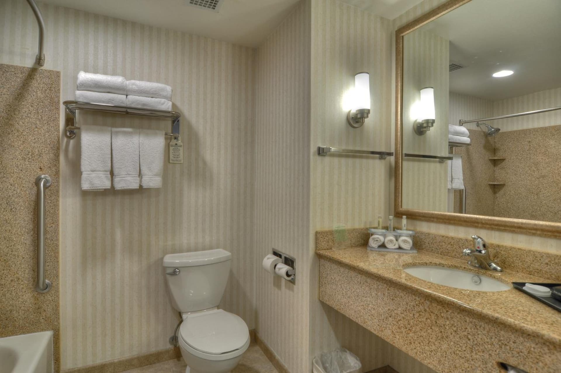 Holiday Inn Express San Diego South - Chula Vista by IHG property views in Chula Vista, CA — gallery photo 3