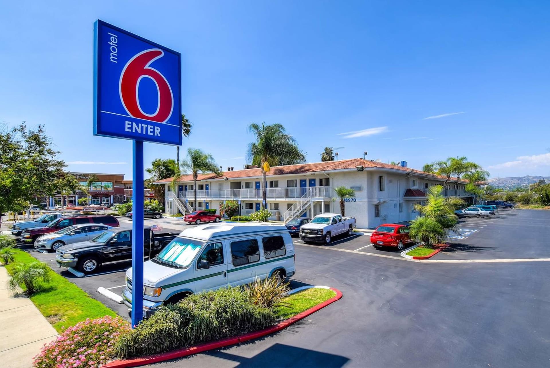 Motel 6-Rowland Heights, CA - Los Angeles - Pomona featured exterior or lobby in Rowland Heights, CA — similar hotel