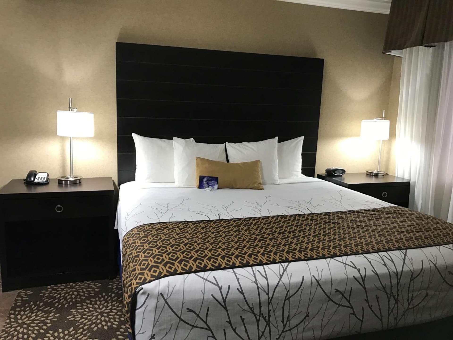 Best Western Yuma Mall Hotel & Suites gallery photo in Yuma, AZ — image 40