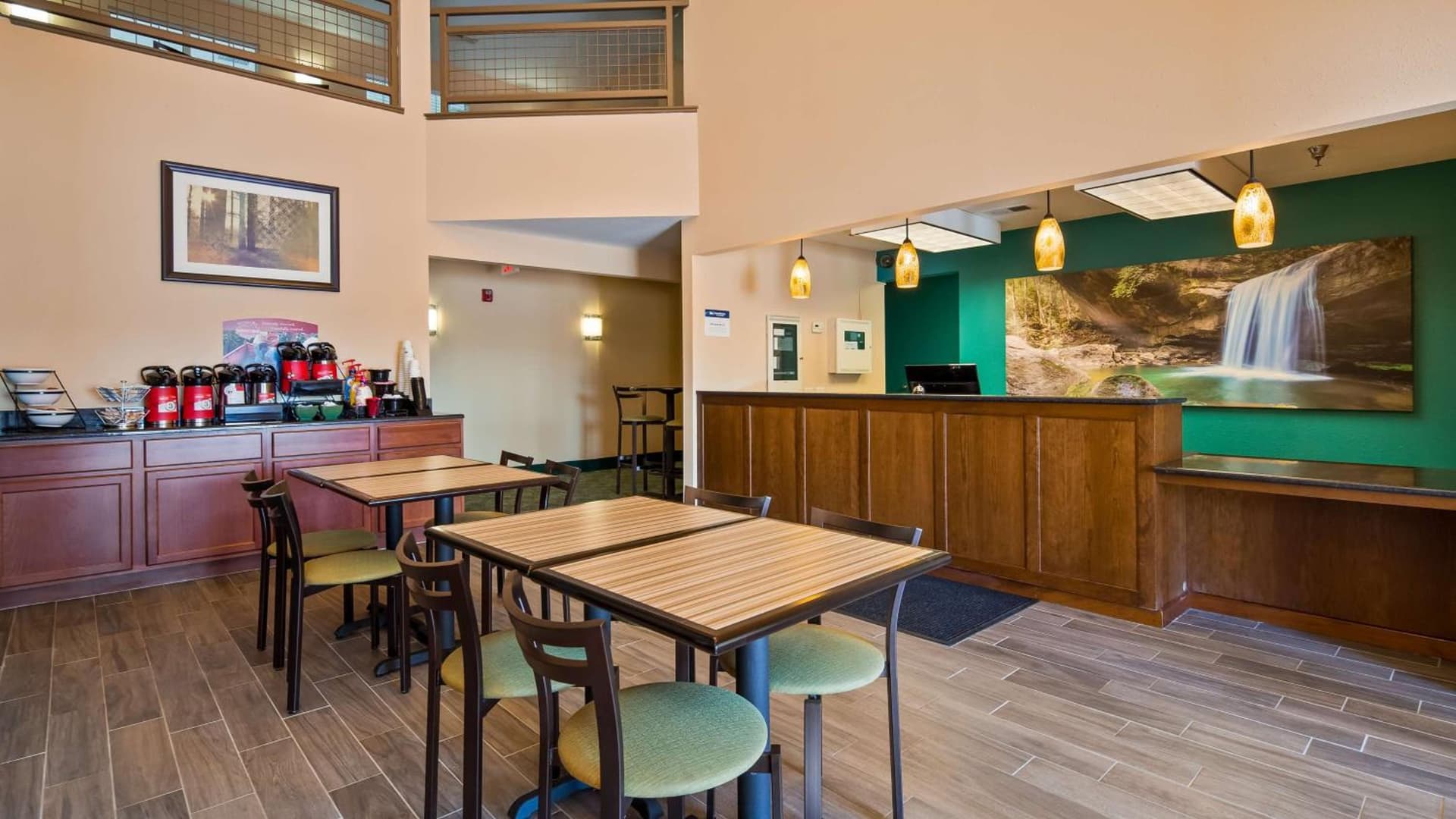 Best Western Central City interior in Central City, KY — gallery photo 2