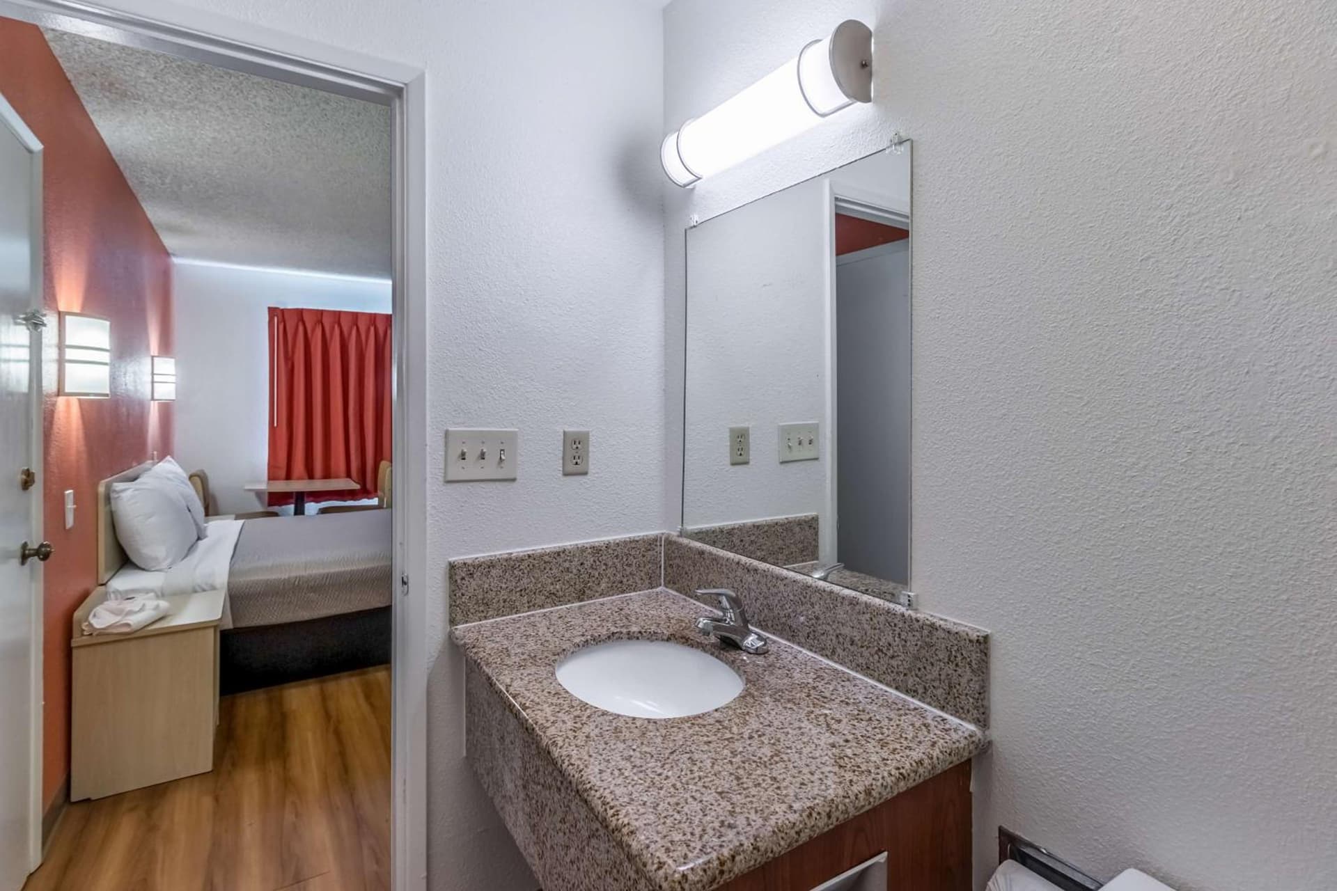 Motel 6-Beaverton, OR gallery photo in Beaverton, OR — image 8