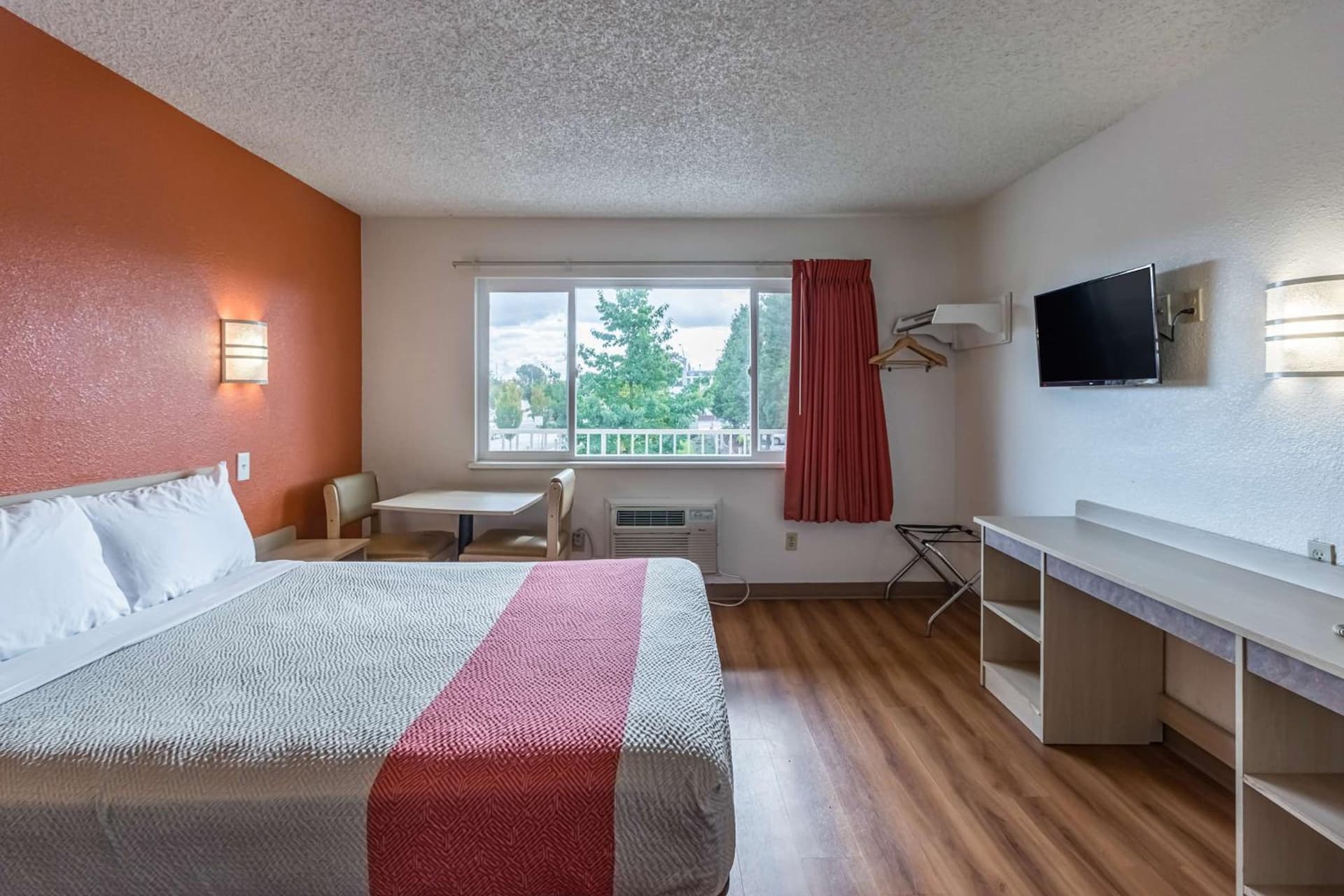 Motel 6-Beaverton, OR gallery photo in Beaverton, OR — image 26