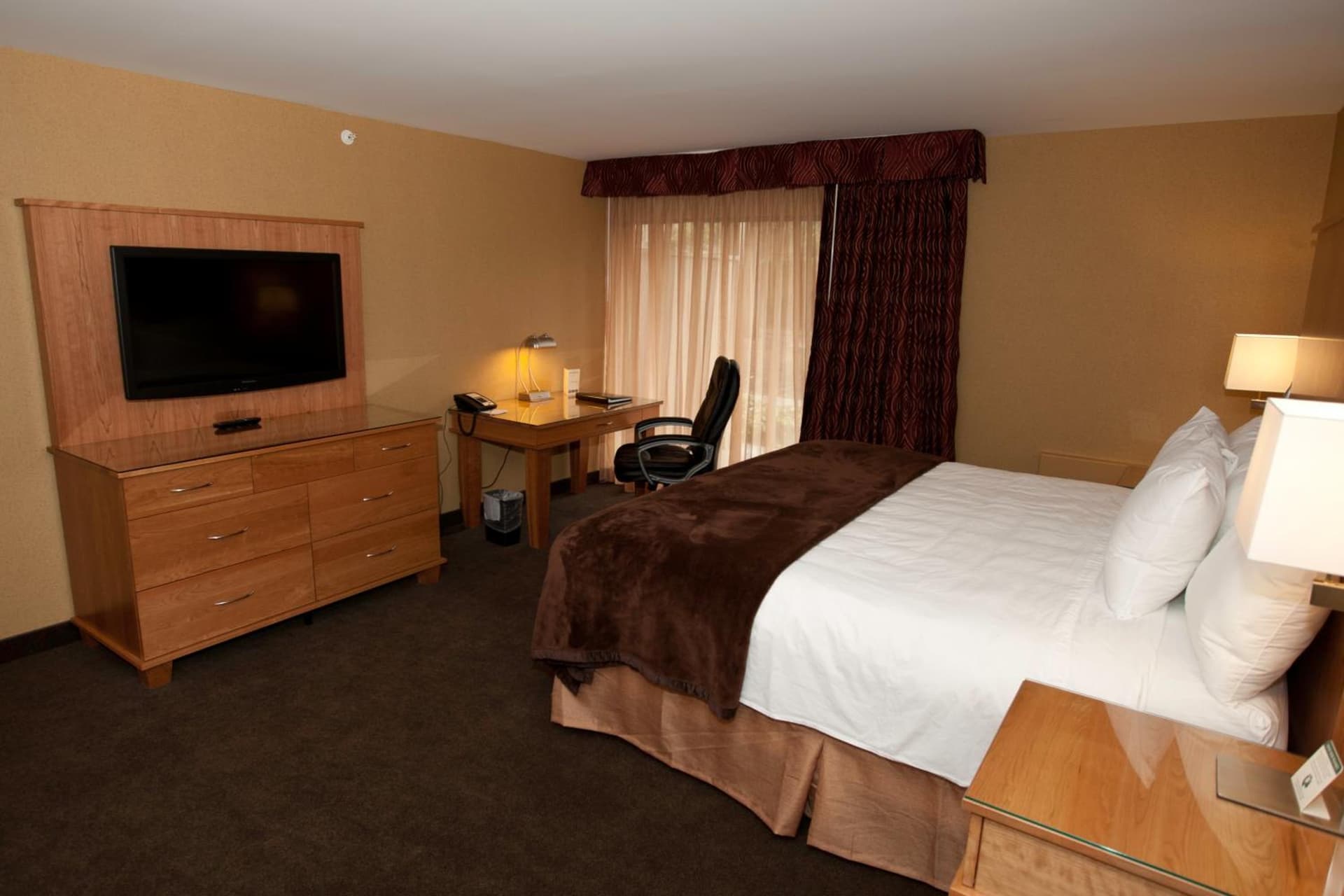 Mirabeau Park Hotel gallery photo in Spokane Valley, WA — image 65