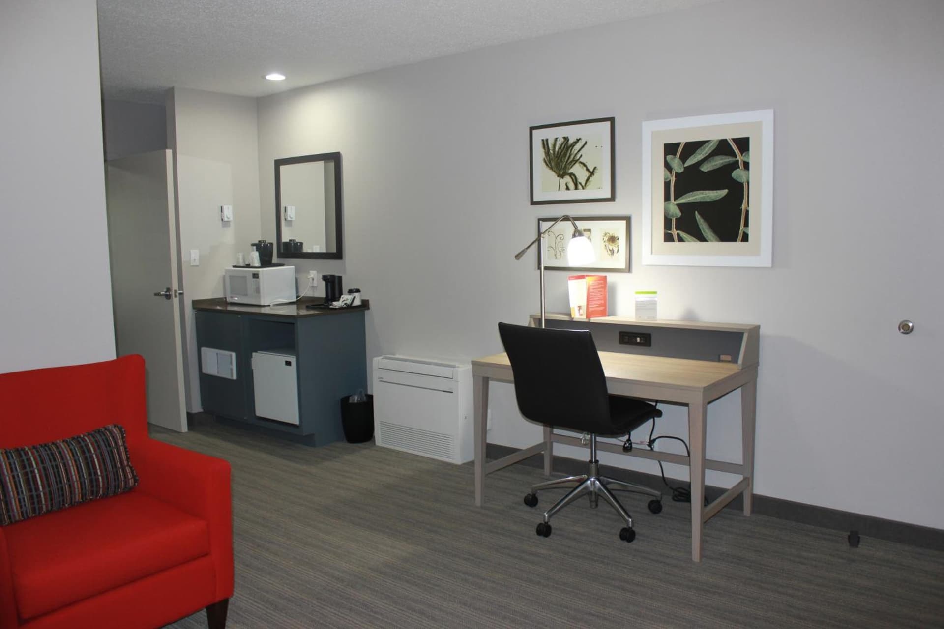 Country Inn & Suites by Radisson, Roanoke, VA gallery photo in Roanoke, VA — image 16