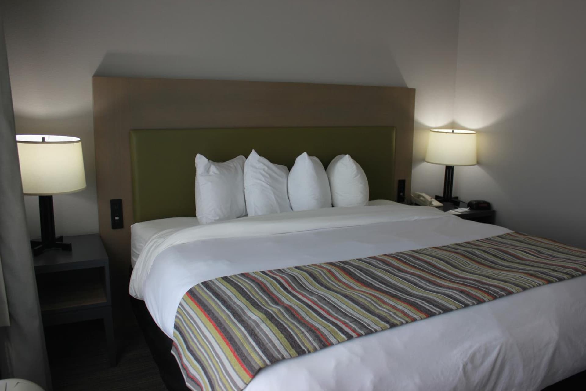 Country Inn & Suites by Radisson, Roanoke, VA gallery photo in Roanoke, VA — image 31