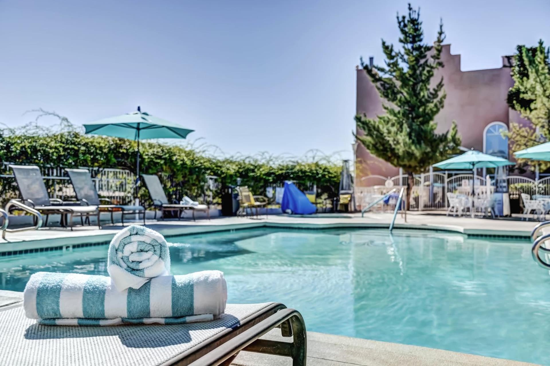 Forest Villas Hotel gallery photo in Prescott, AZ — image 9