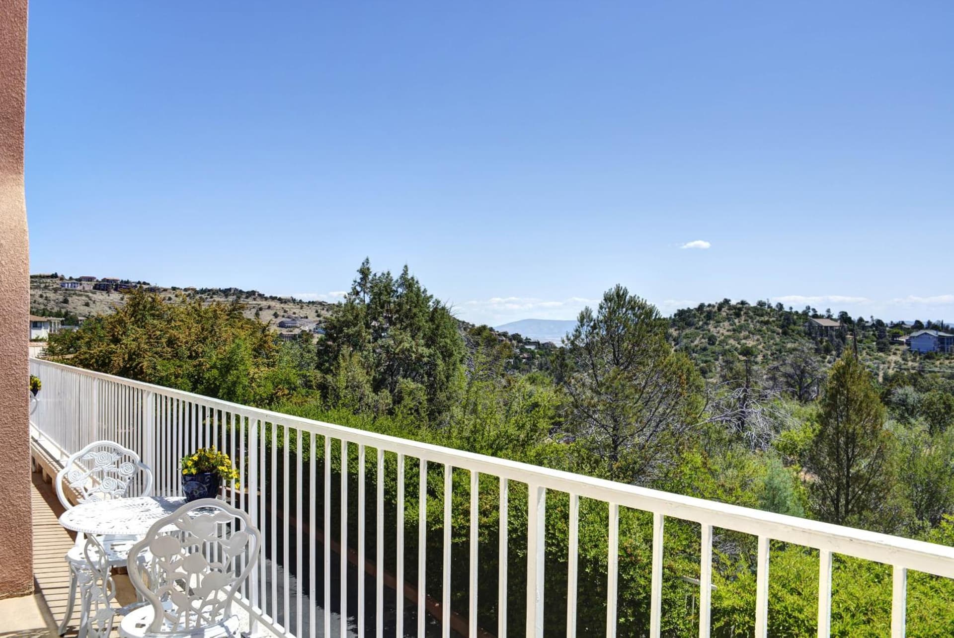Forest Villas Hotel gallery photo in Prescott, AZ — image 213