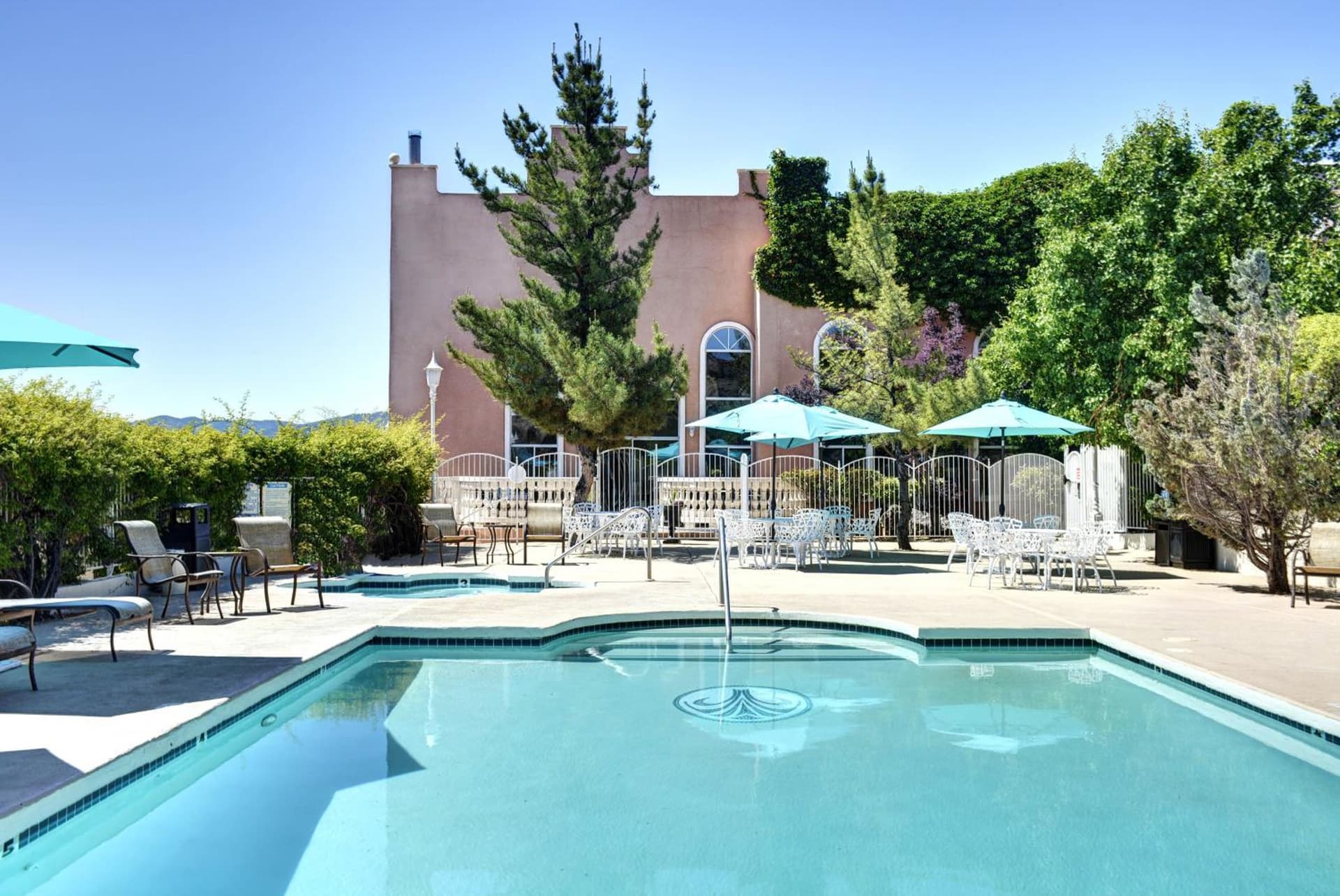 Forest Villas Hotel gallery photo in Prescott, AZ — image 240