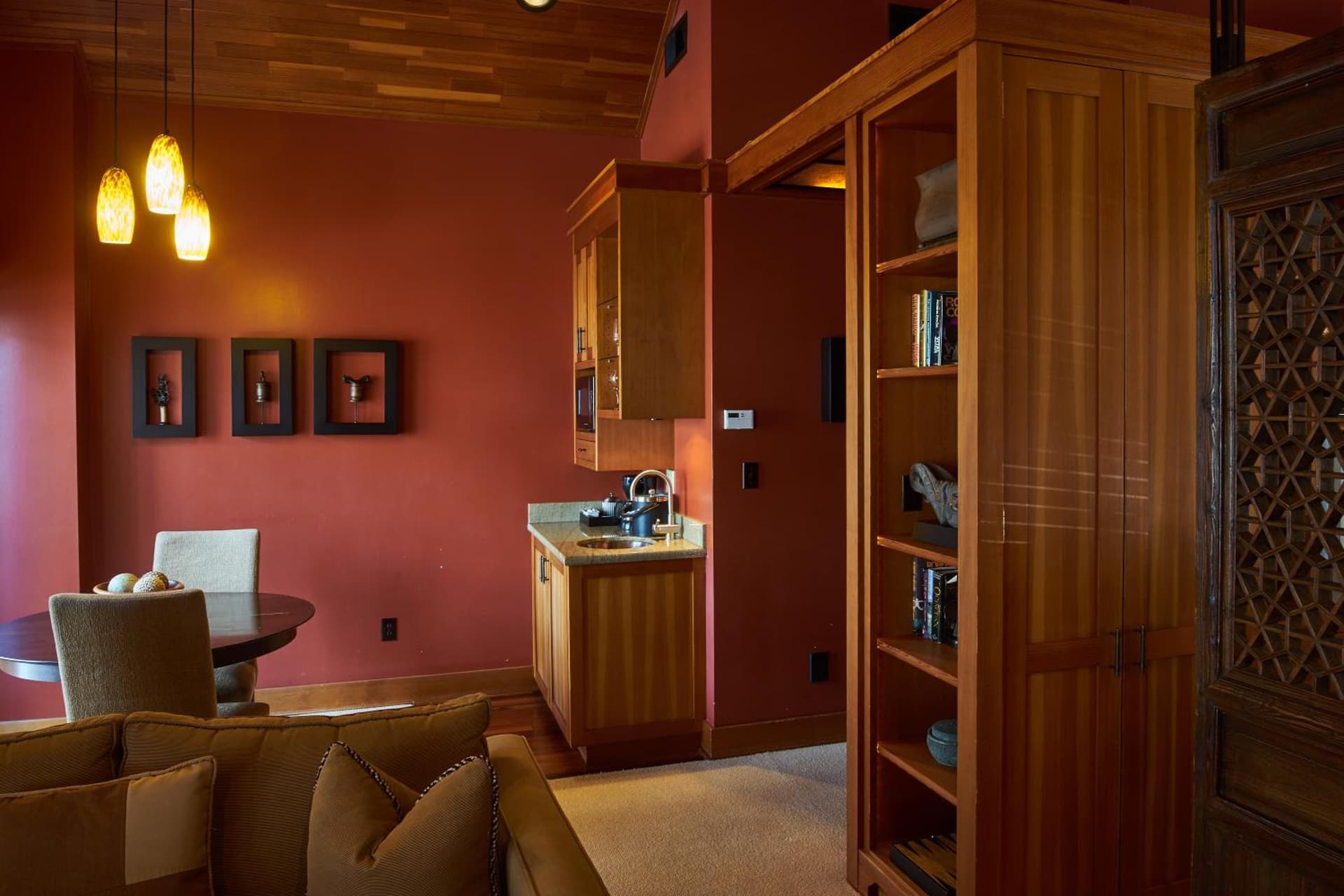 Hotel Mac gallery photo in Richmond, CA — image 63