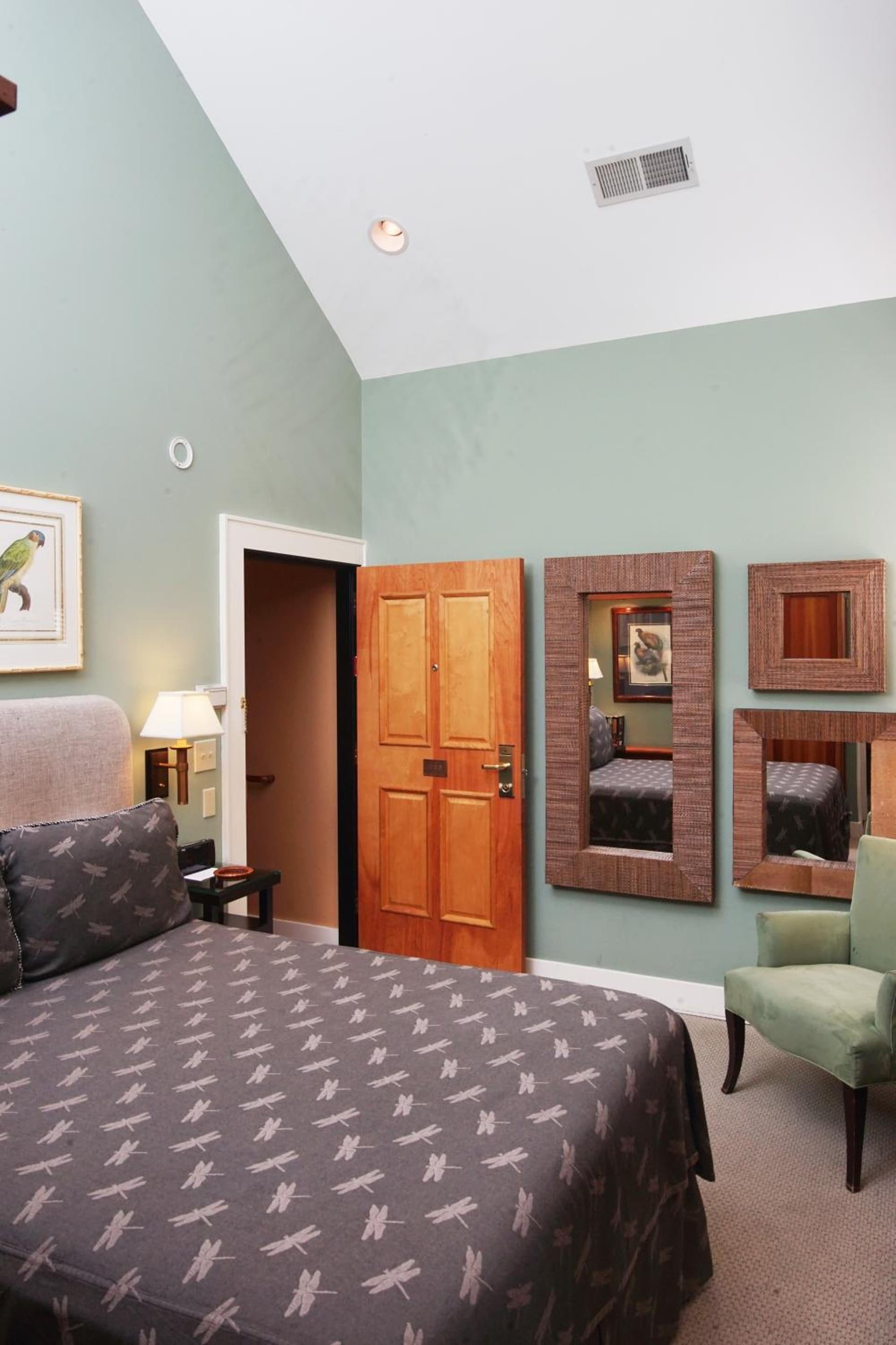 Hotel Mac gallery photo in Richmond, CA — image 40