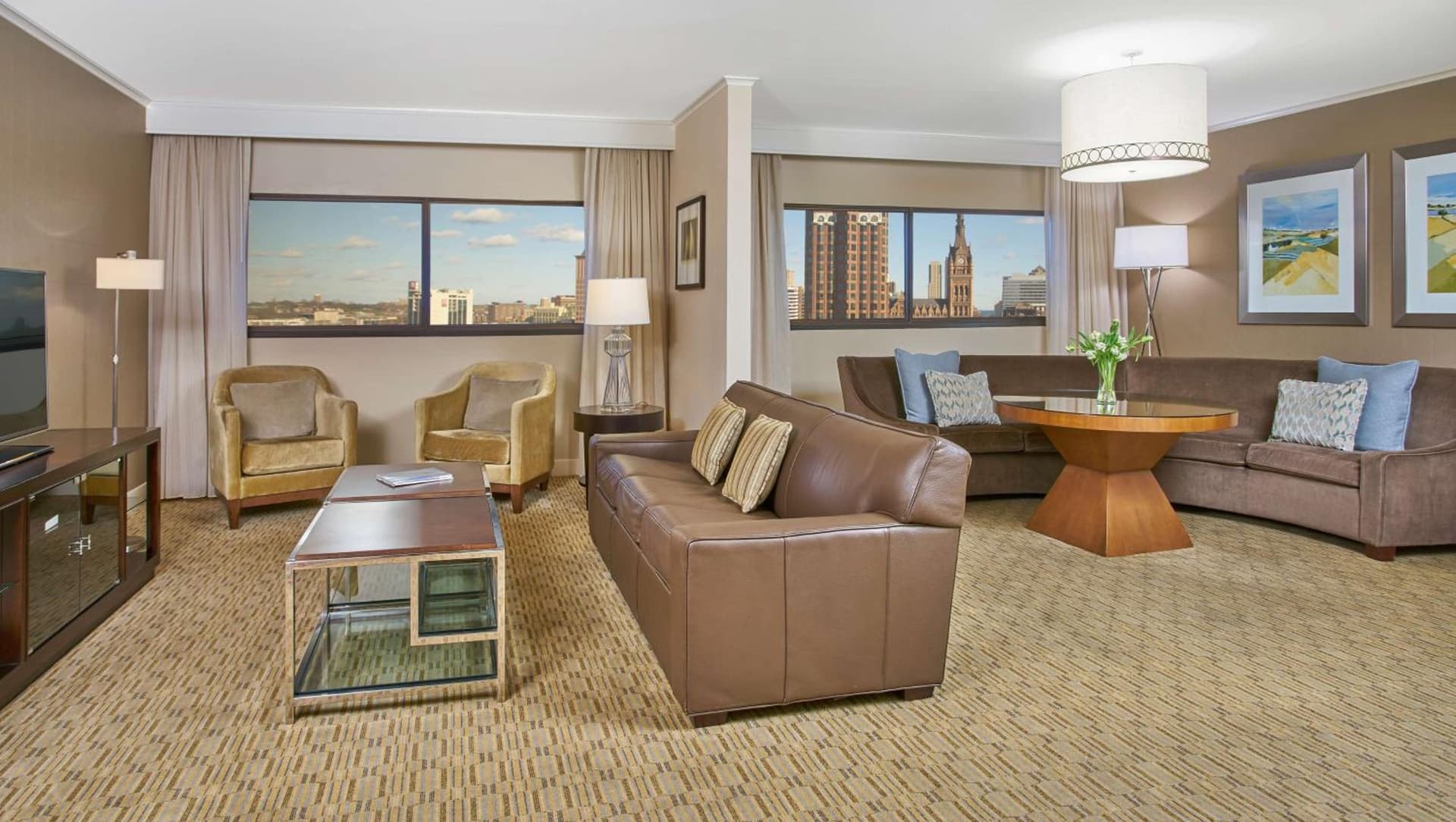 Hyatt Regency Milwaukee gallery photo in Milwaukee, WI — image 17