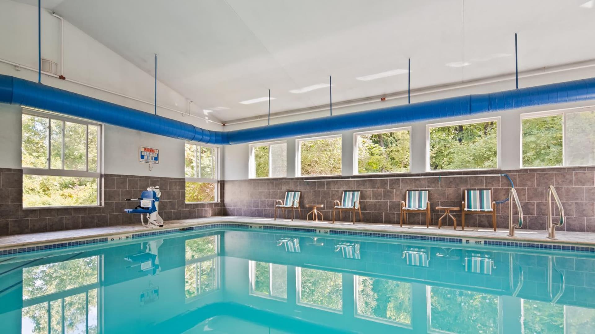 Best Western Plus New England Inn & Suites gallery photo in Berlin, CT — image 6