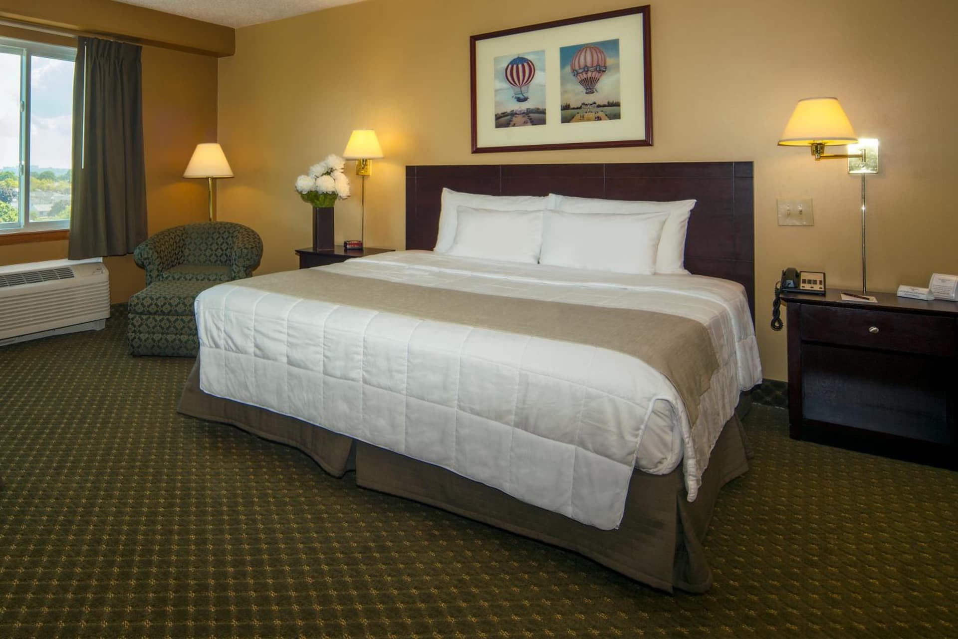 Meadowlands Plaza Hotel gallery photo in Secaucus, NJ — image 16