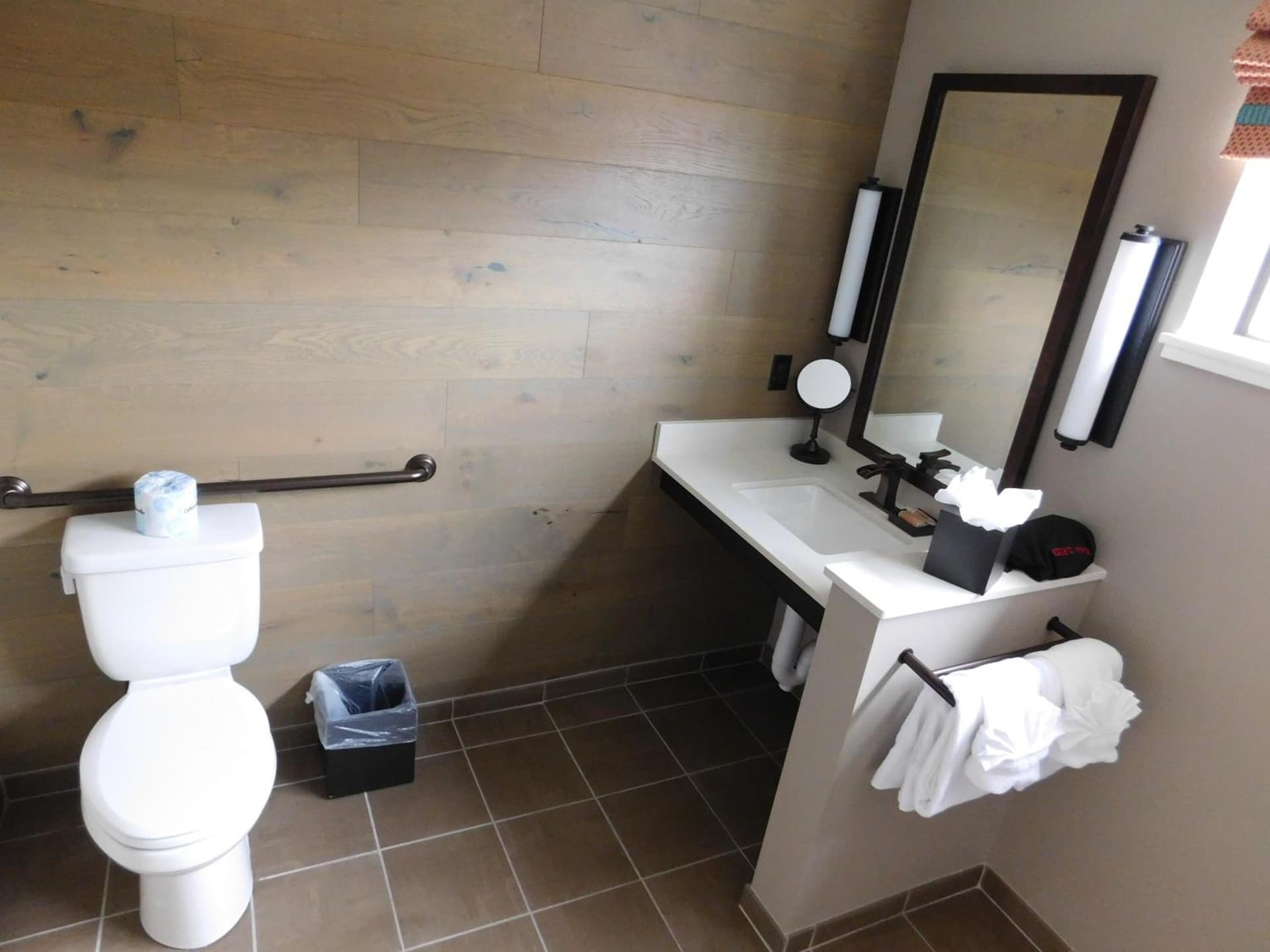 Wave Street Inn gallery photo in Monterey, CA — image 7