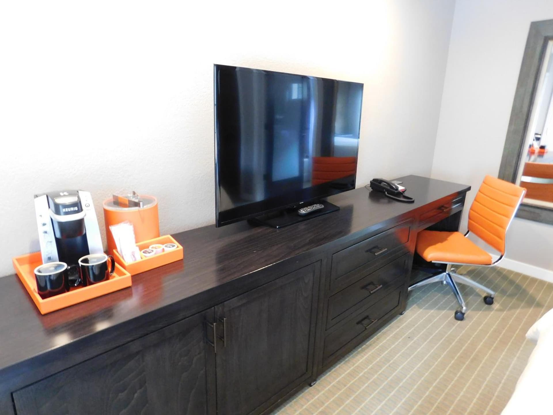 Wave Street Inn gallery photo in Monterey, CA — image 21
