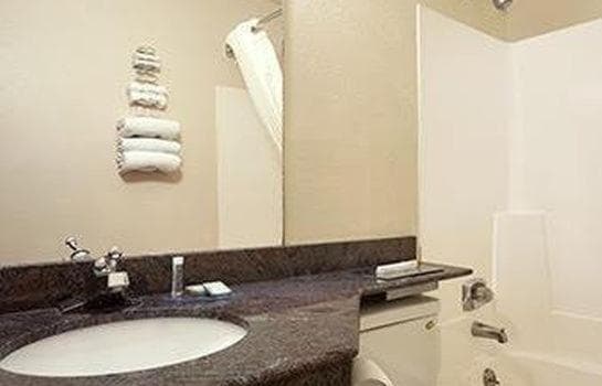 Travelodge by Wyndham La Porte/Michigan City Area gallery photo in LaPorte, IN — image 45
