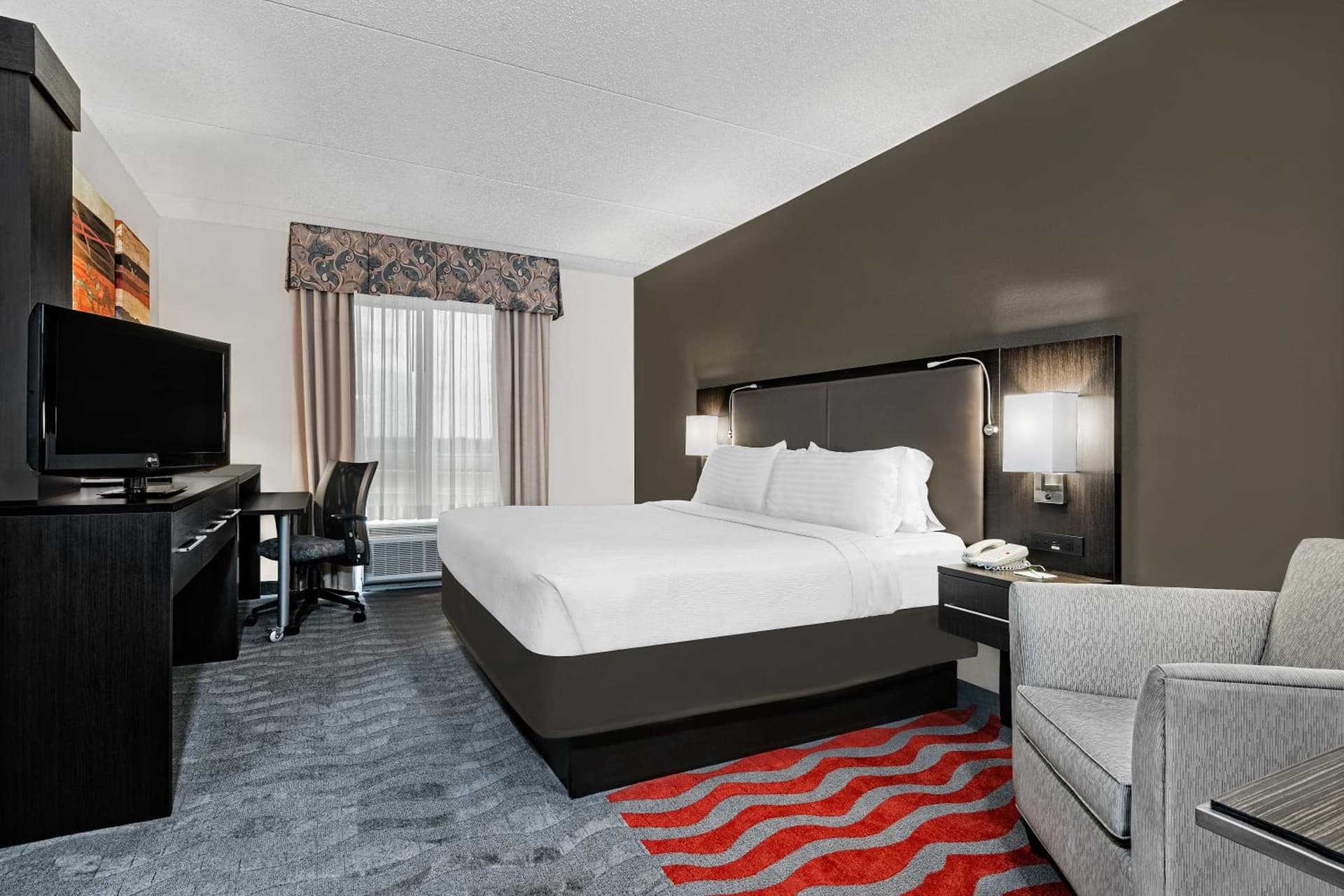 Holiday Inn & Suites College Station-Aggieland by IHG gallery photo in College Station, TX — image 40