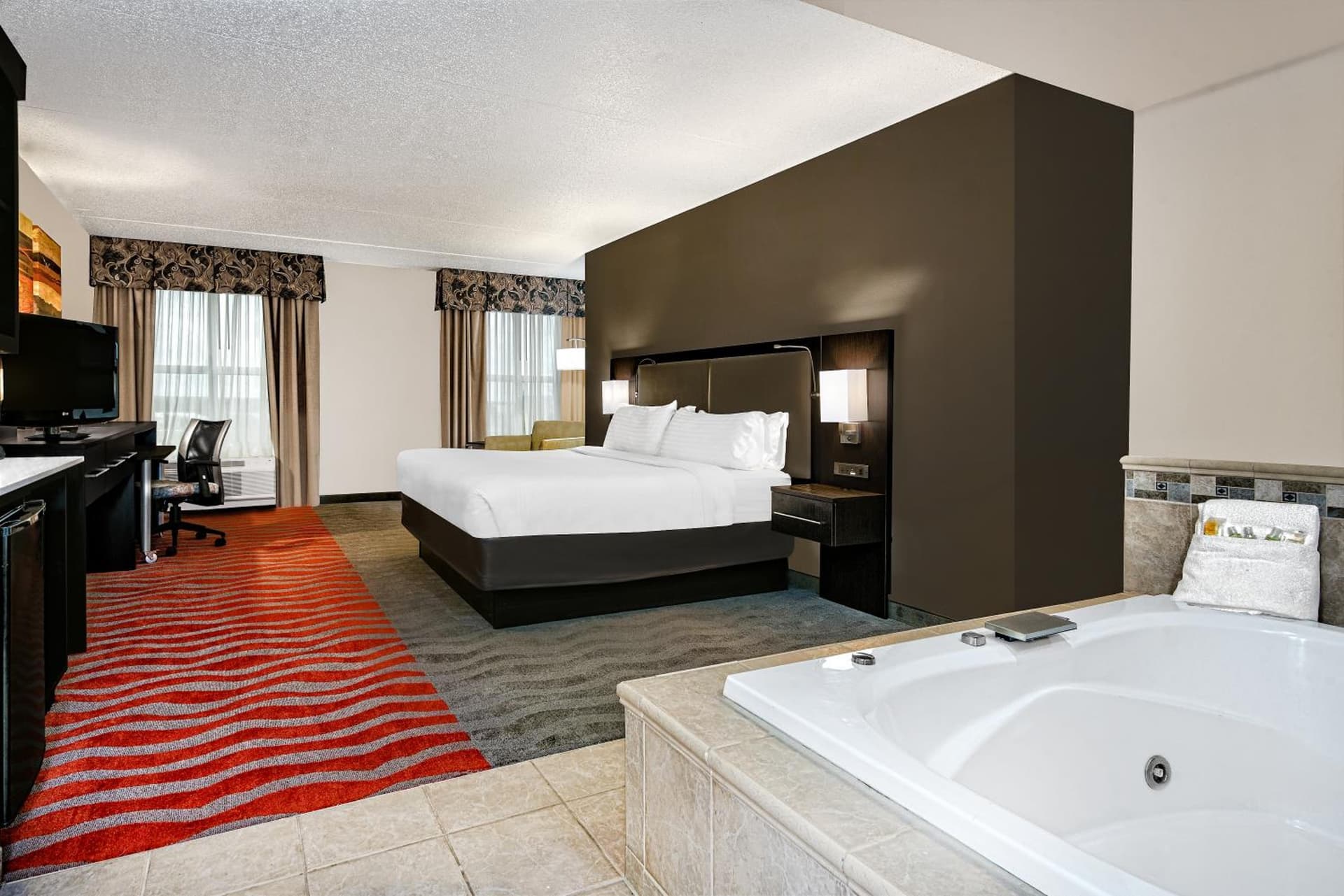 Holiday Inn & Suites College Station-Aggieland by IHG gallery photo in College Station, TX — image 62