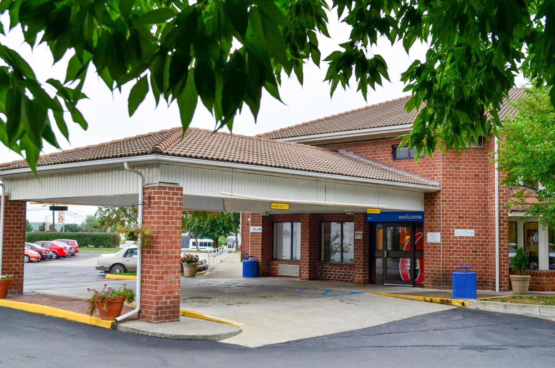 Motel 6-Albany, NY property views in Albany, NY — gallery photo 3
