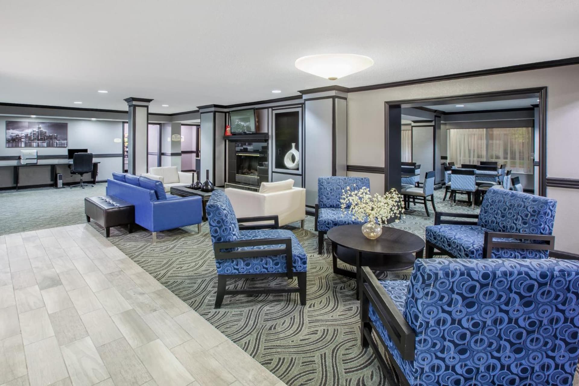 Americas Best Value Inn Canton gallery photo in Canton — image 15