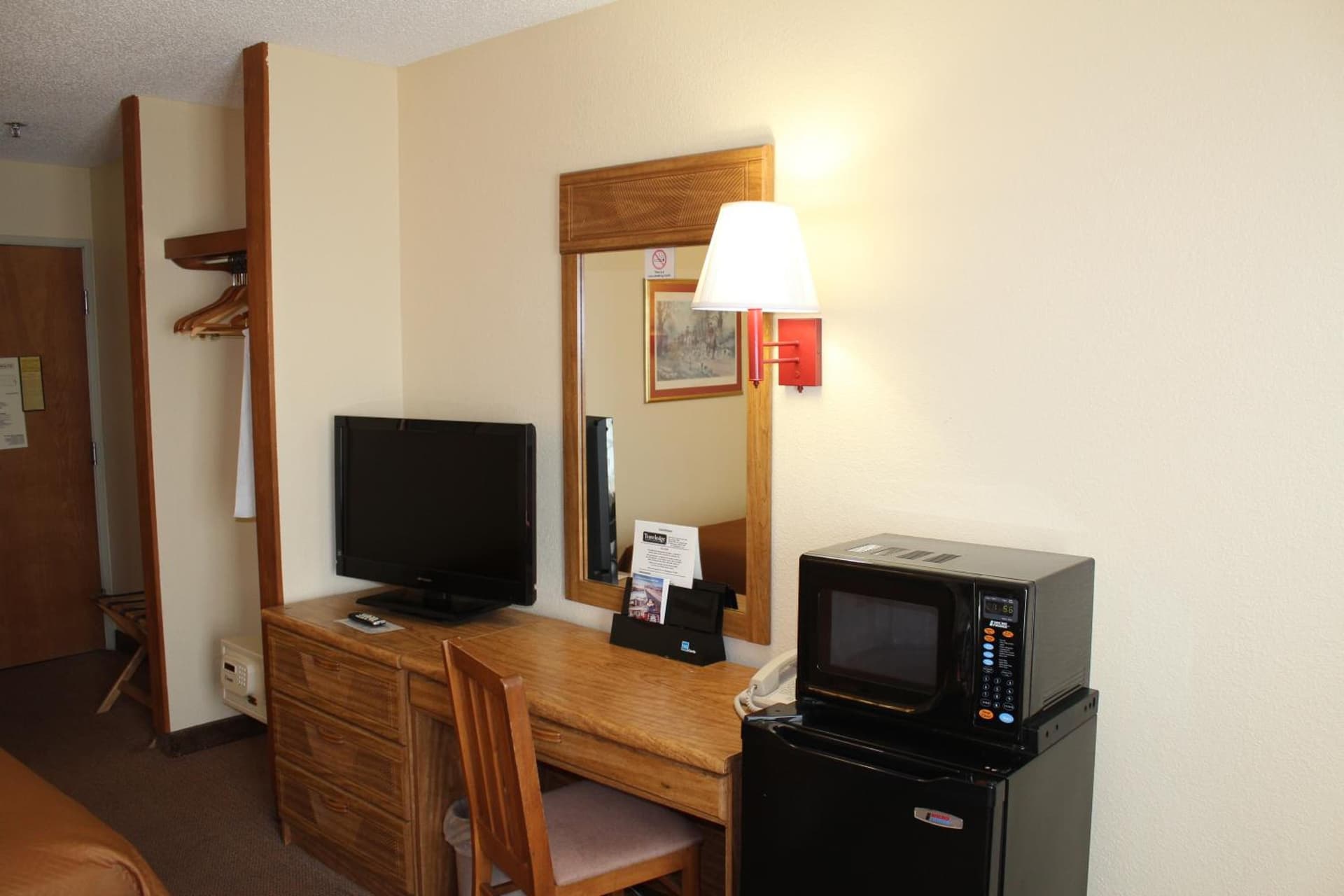 Travelodge by Wyndham Perry National Fairgrounds Area I-75 gallery photo in Perry, GA — image 46
