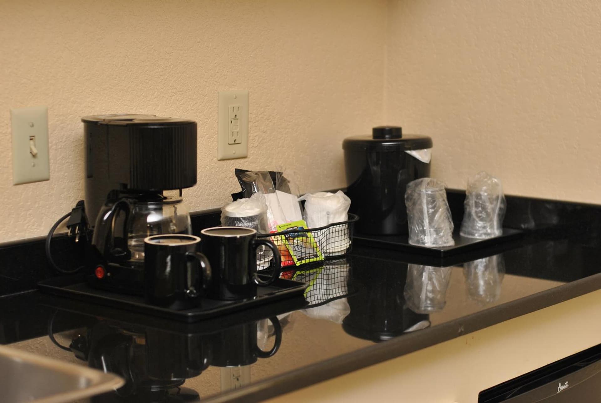 Atrium Hotel and Suites DFW Airport gallery photo in Irving, TX — image 109