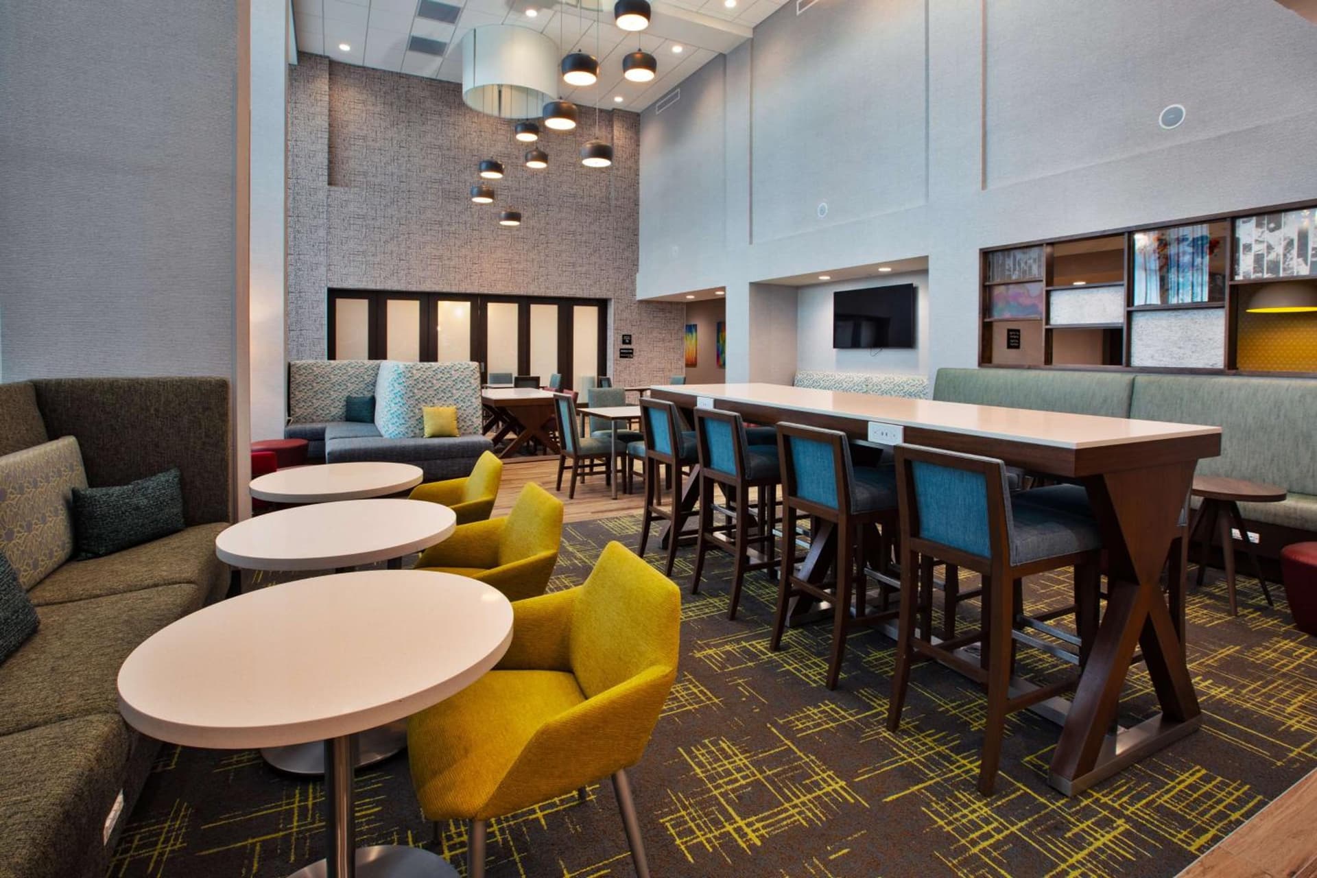 Hampton Inn & Suites By Hilton Indianapolis South Greenwood gallery photo in Indianapolis, IN — image 8