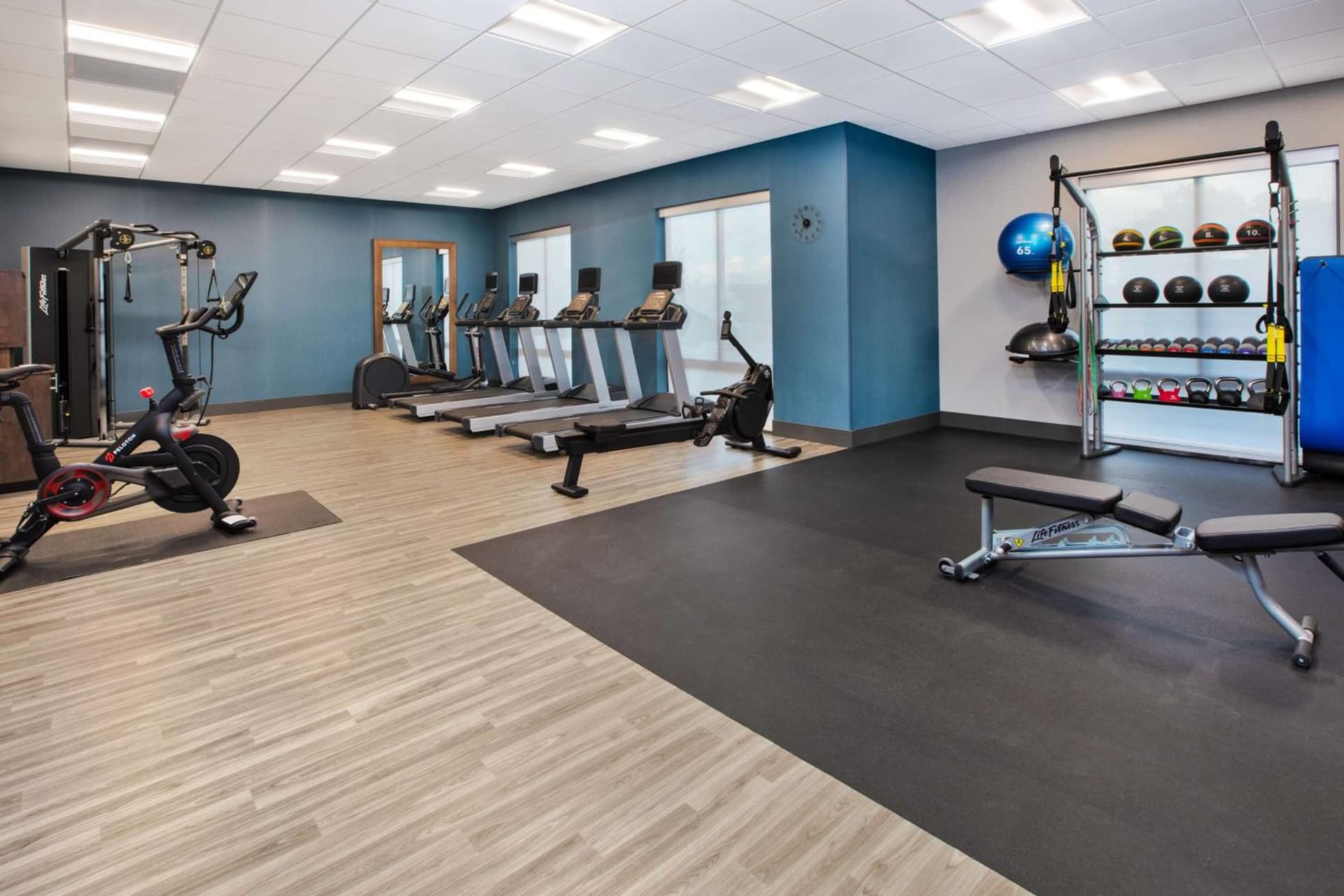 Hampton Inn & Suites By Hilton Indianapolis South Greenwood gallery photo in Indianapolis, IN — image 14