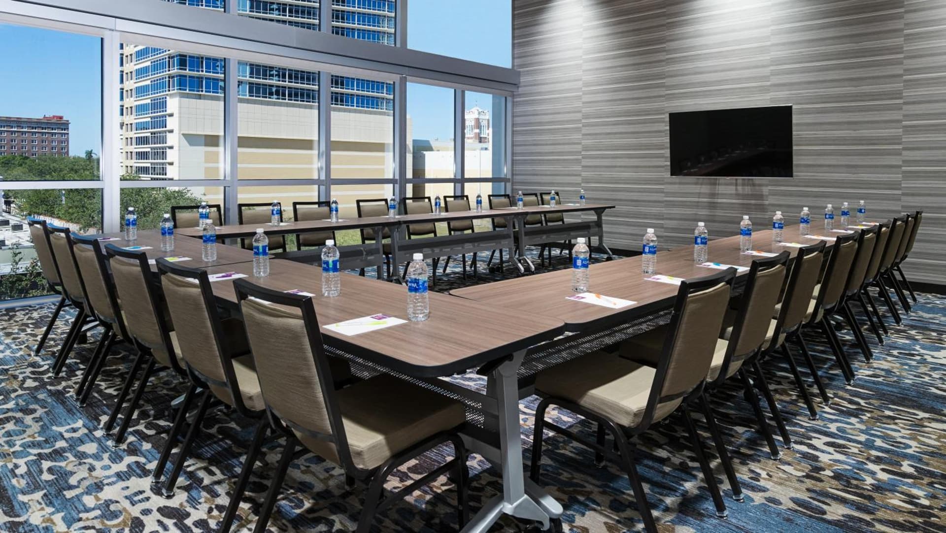 Hyatt Place St. Petersburg/Downtown gallery photo in St Petersburg, FL — image 18
