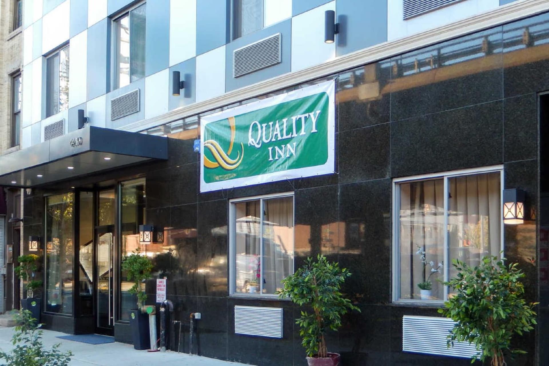 Quality Inn near Sunset Park featured exterior or lobby in Brooklyn, NY — similar hotel