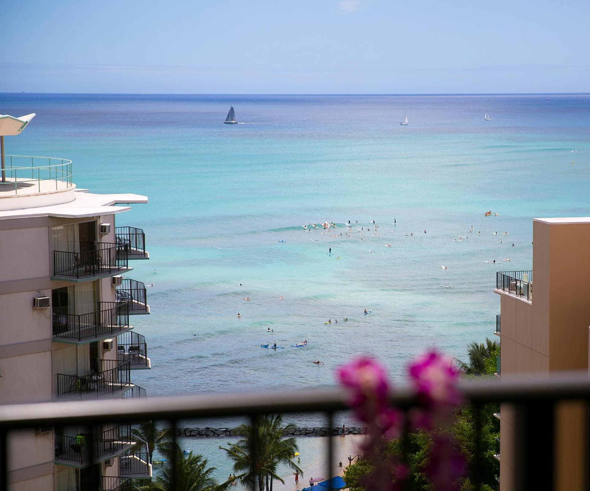 Waikiki Resort Hotel gallery photo in Honolulu, HI — image 50
