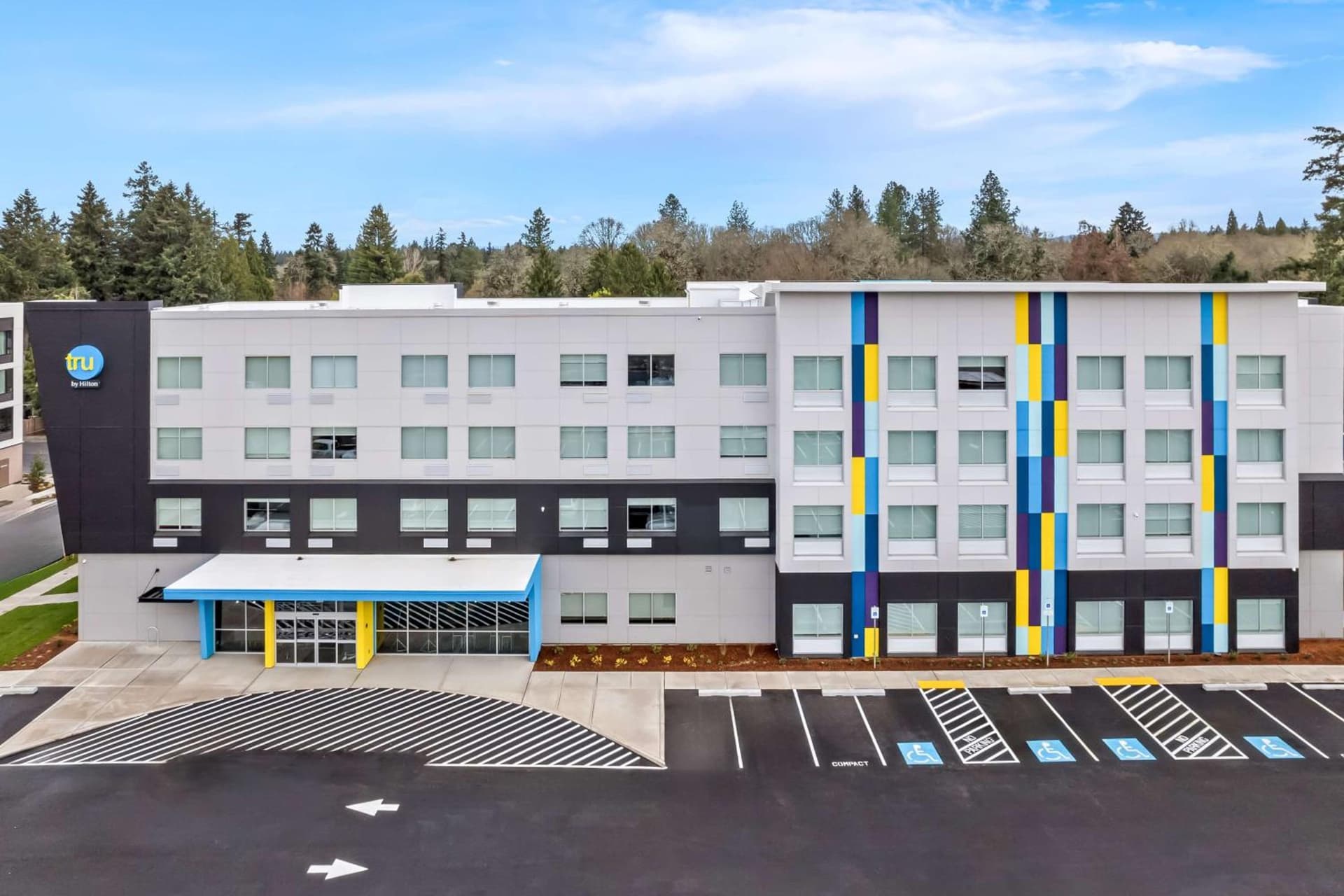 Tru By Hilton Aloha Beaverton gallery photo in Beaverton, OR — image 11