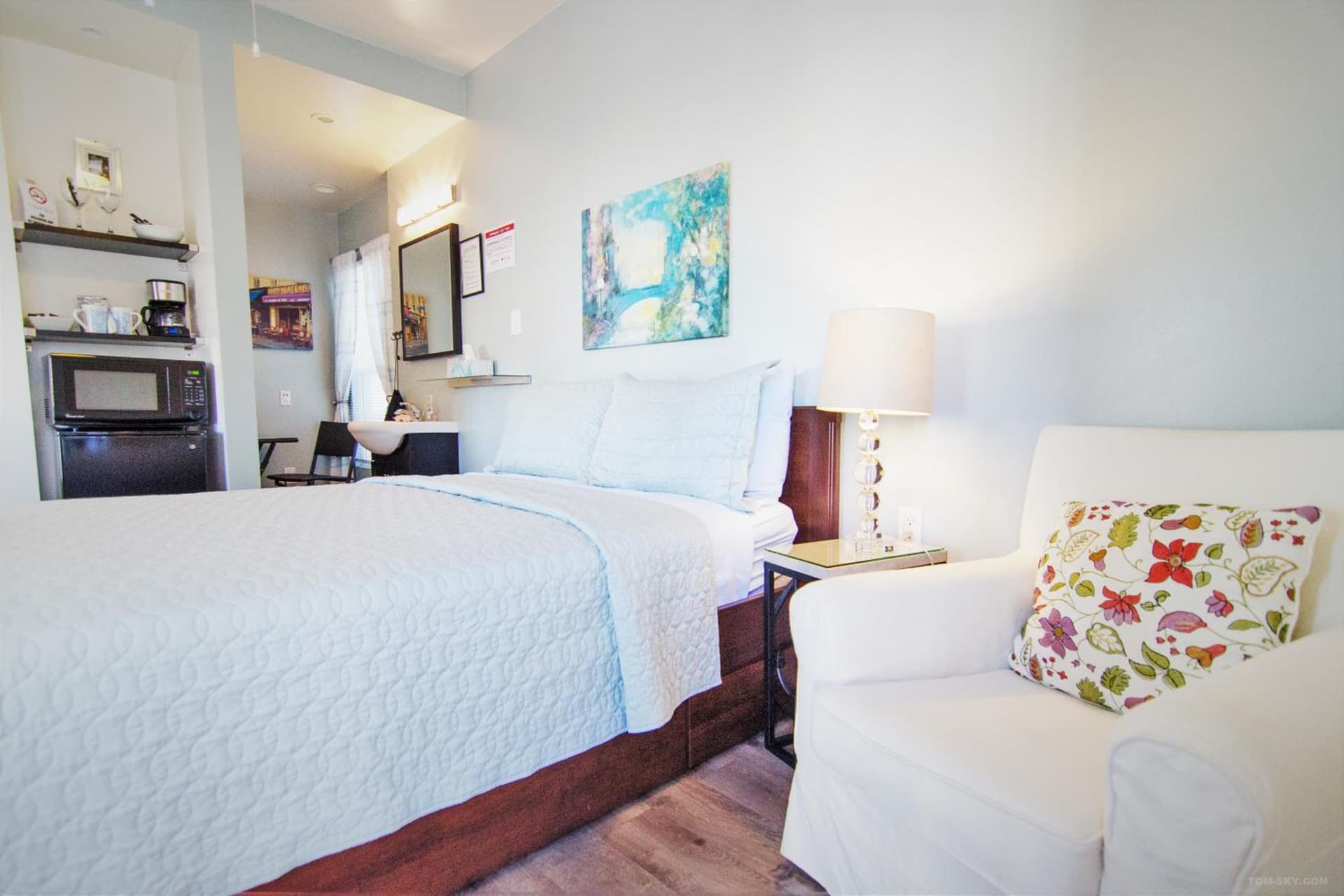 Hotel Royal gallery photo in Long Beach, CA — image 73