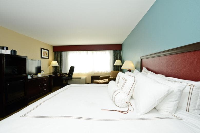 Causeway Bay Hotel gallery photo in Lansing, MI — image 36